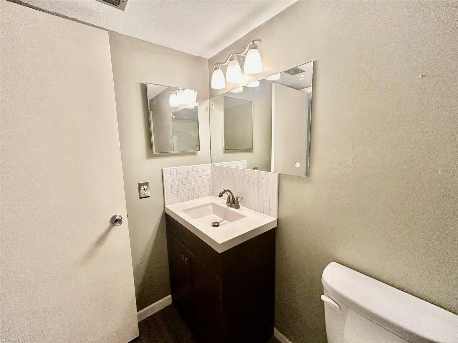 2457 Ecuadorian Way #41 Property Photo 6
