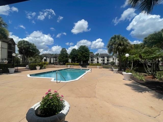 1964 LAKE ATRIUMS CIR #154 Property Photo 1