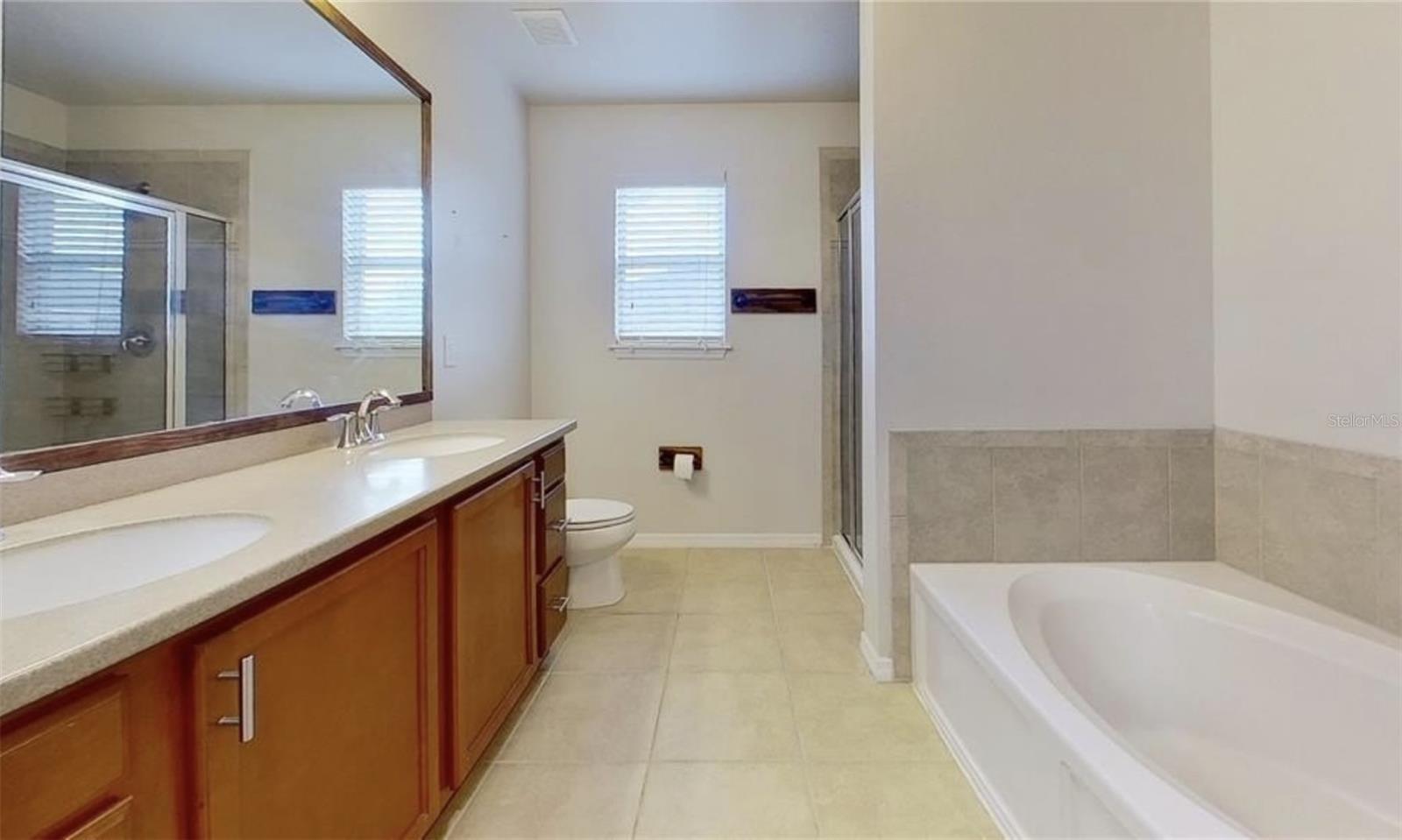 2863 Maple Brook Loop Property Photo 13