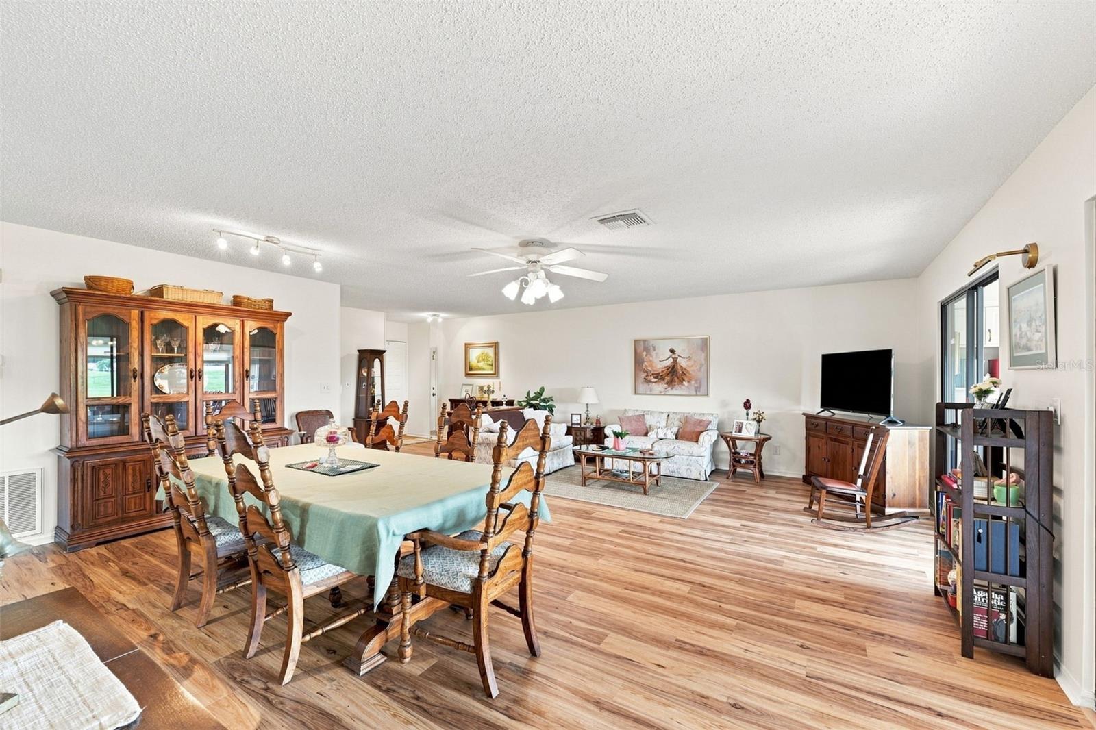 2417 Locksley St #229 Property Photo 13