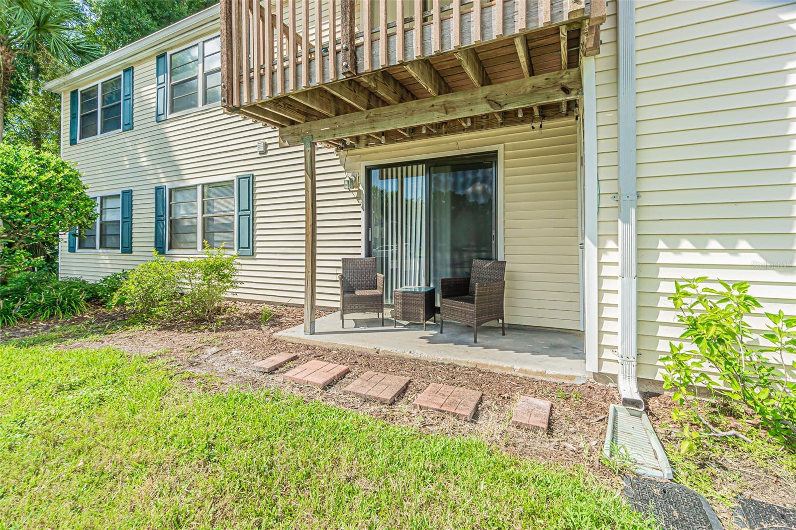 133 Sabal Ct #f Property Photo 8