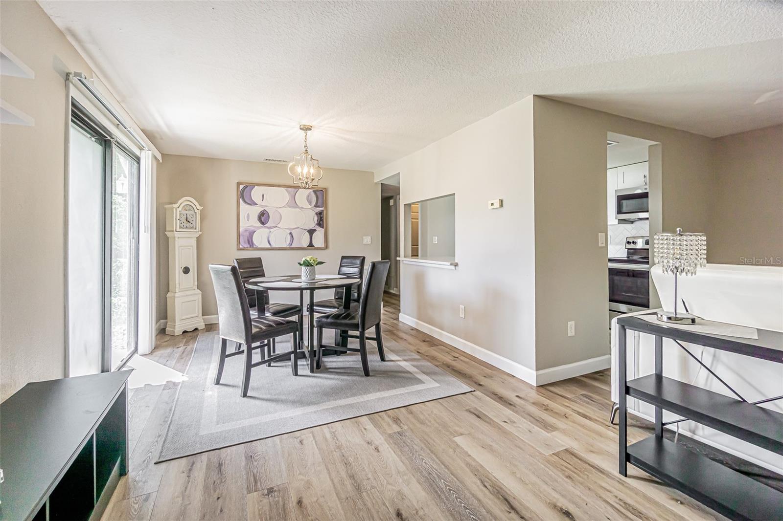 133 Sabal Ct #f Property Photo 16