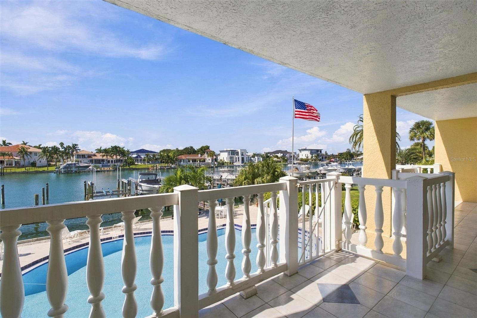 544 Pinellas Bayway S #f8 Property Photo 6
