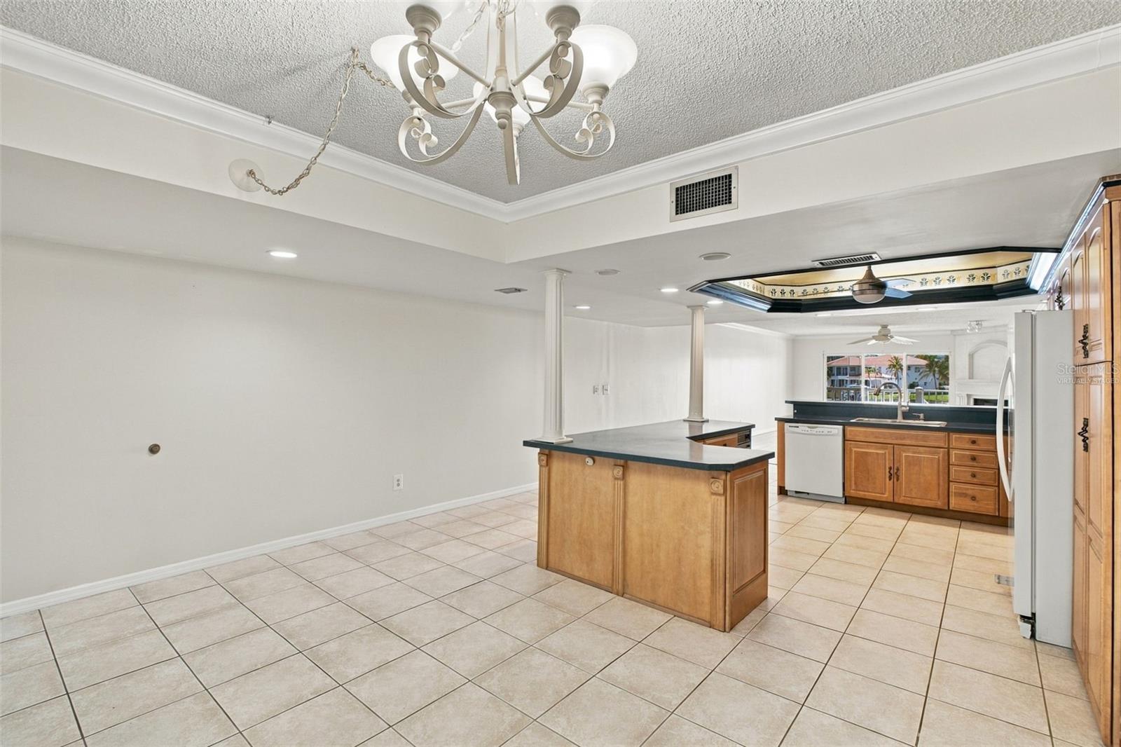 544 Pinellas Bayway S #f8 Property Photo 16