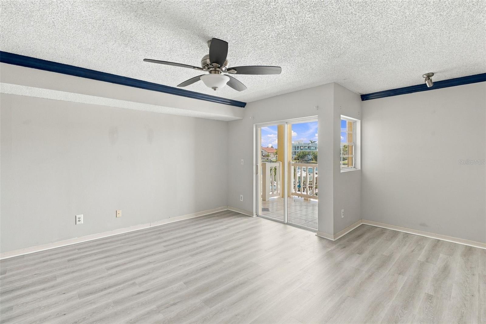 544 Pinellas Bayway S #f8 Property Photo 22