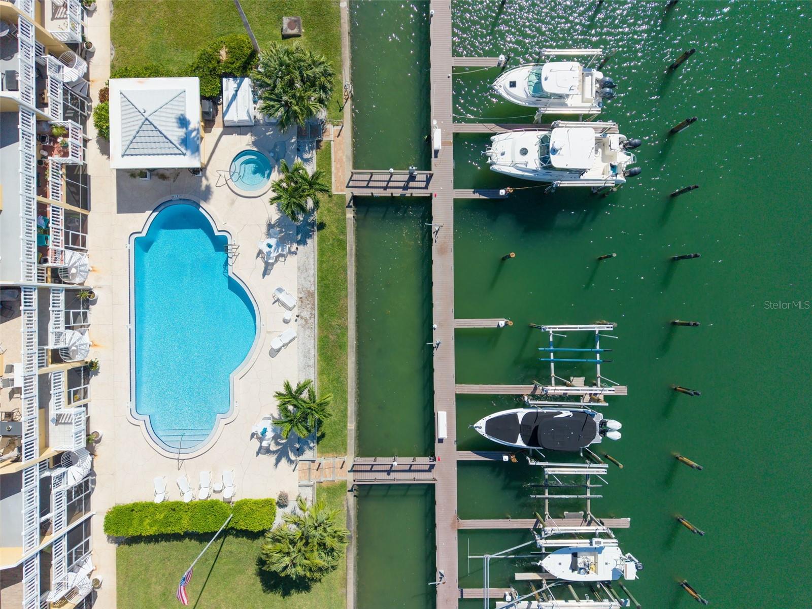 544 Pinellas Bayway S #f8 Property Photo 41