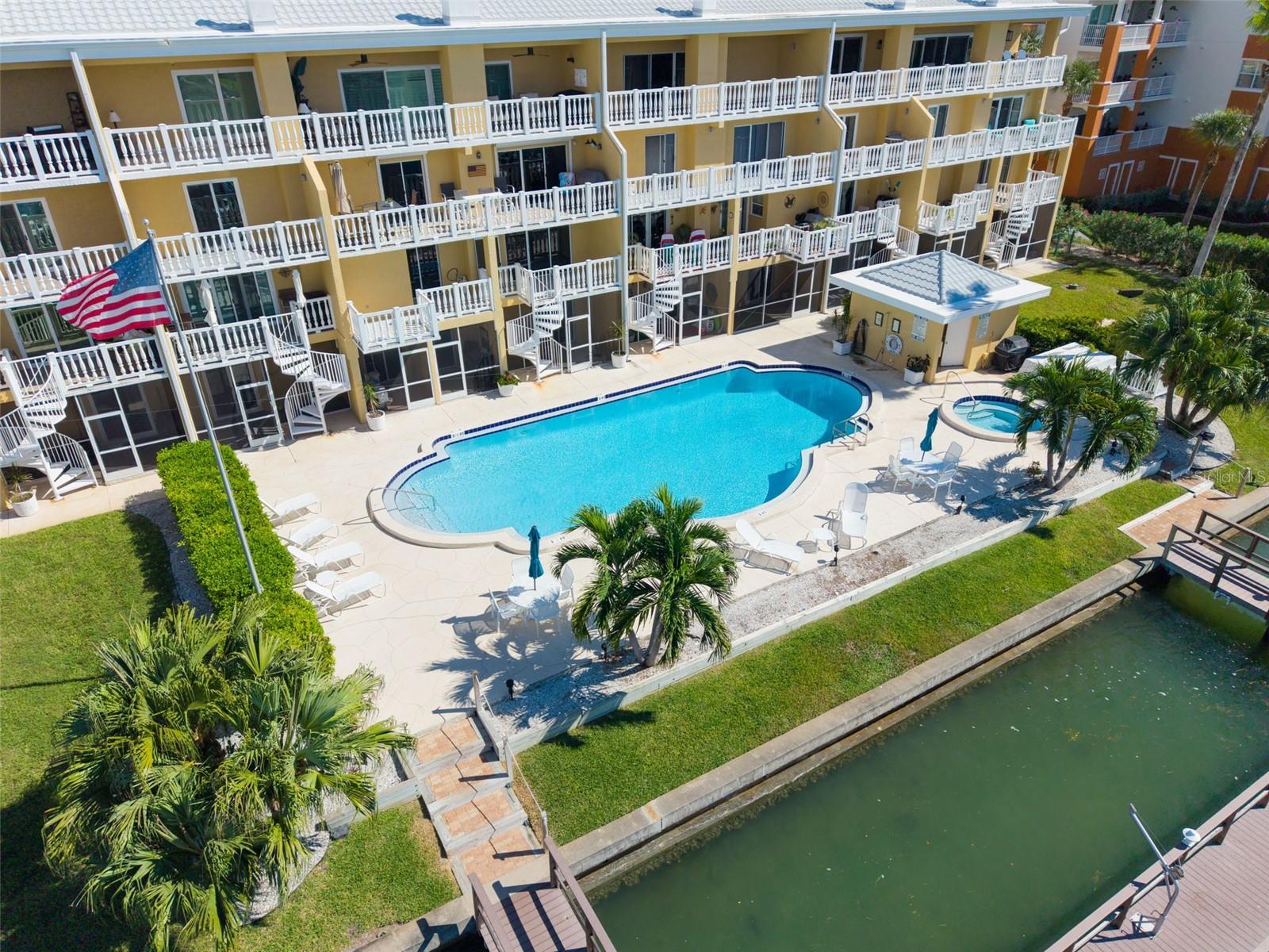 544 Pinellas Bayway S #f8 Property Photo 49