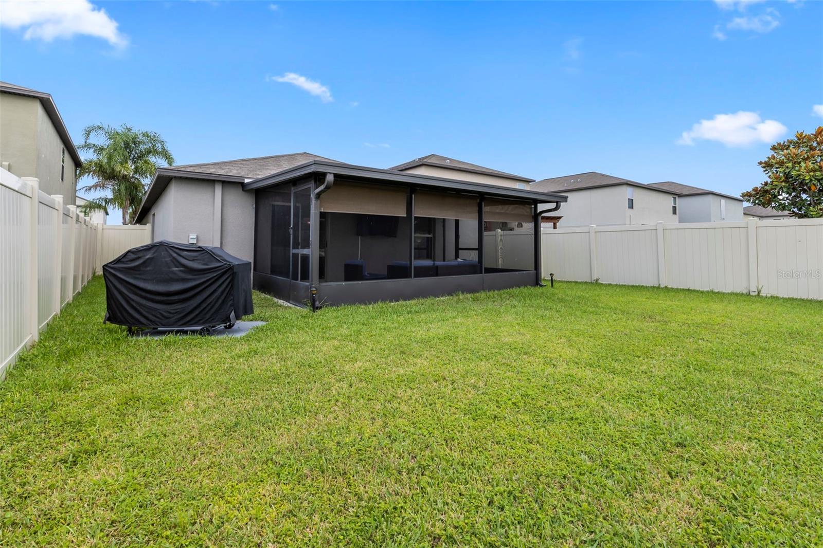 5111 Dandelion St Property Photo 4