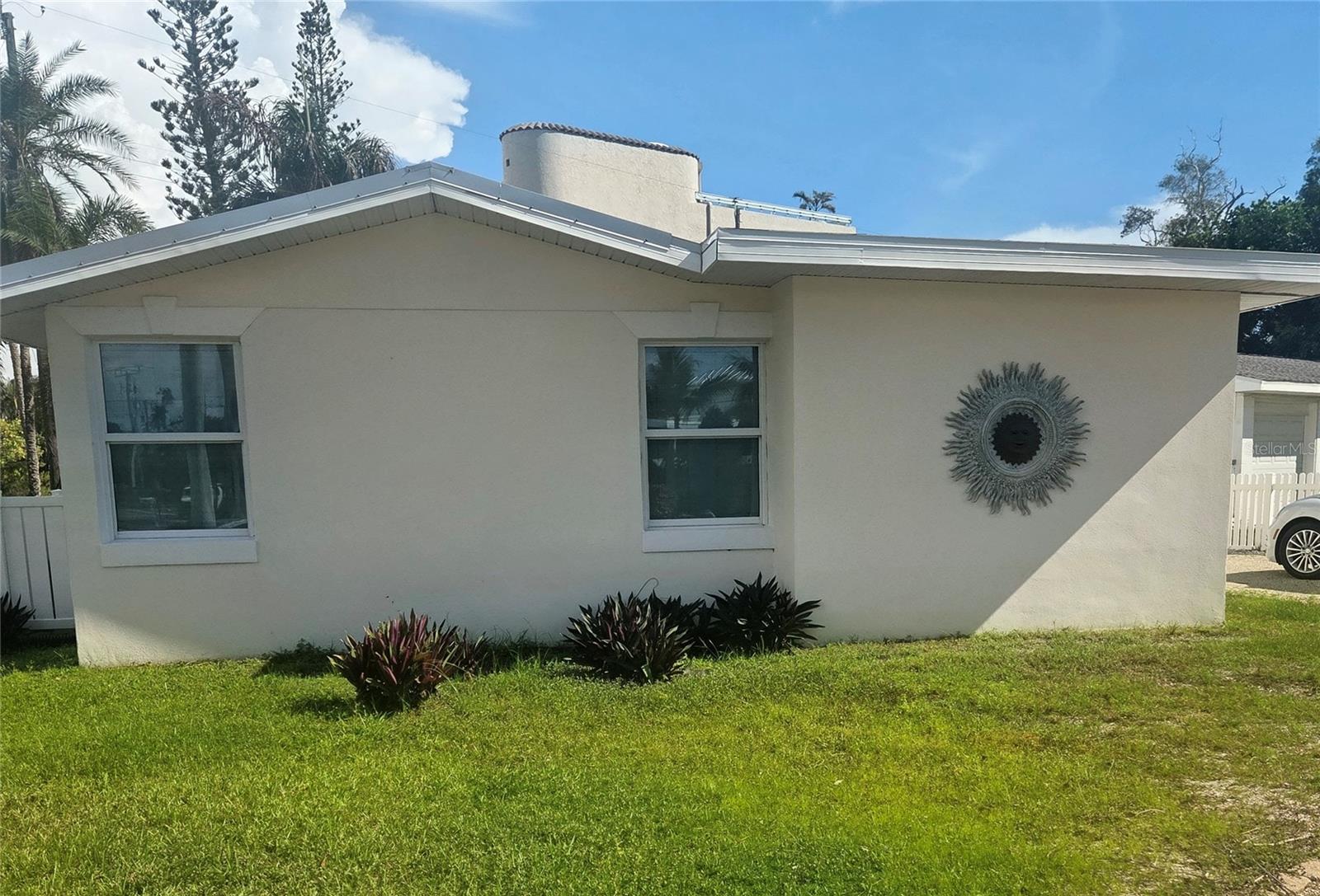 117 79th St Property Photo 1