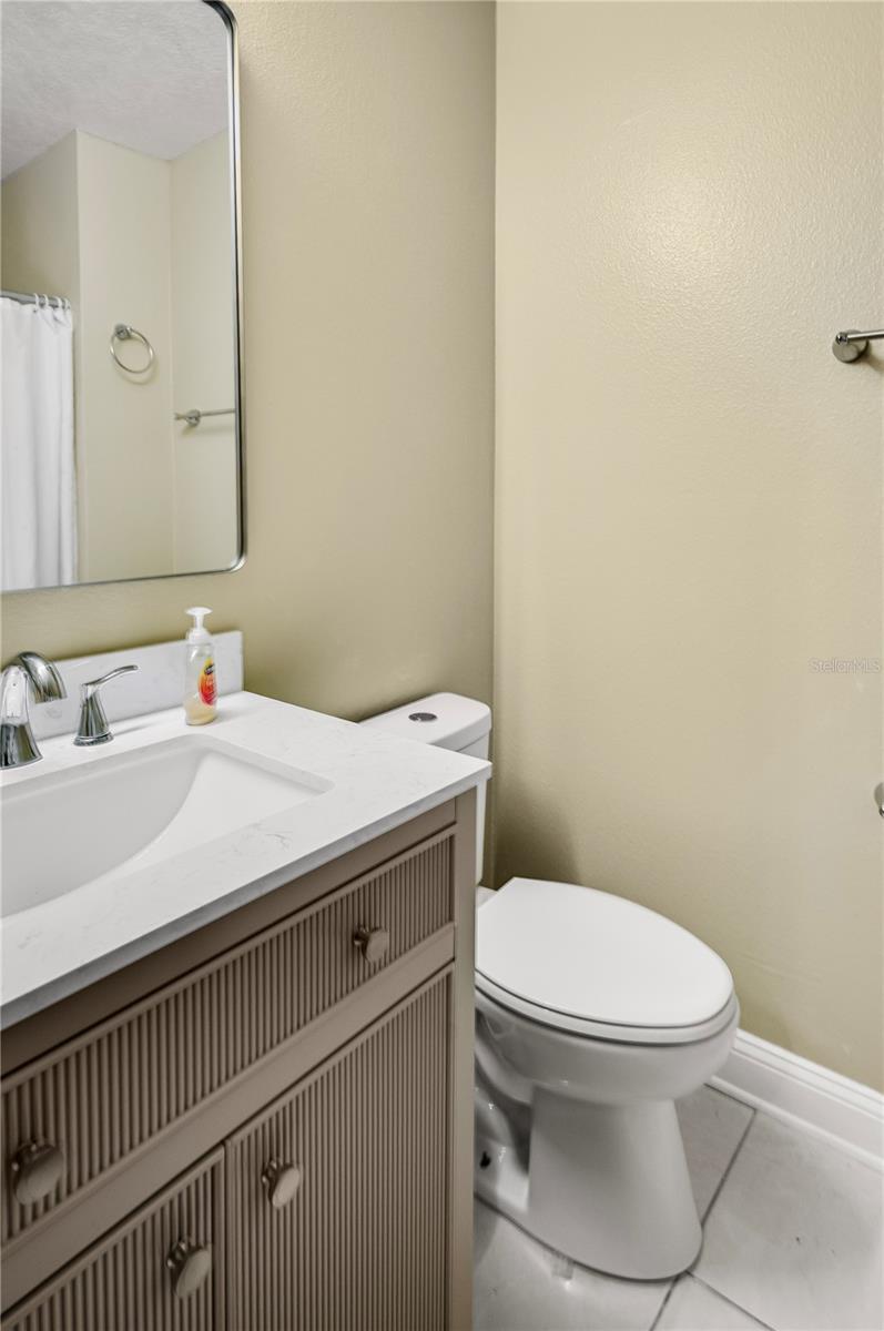 TB8544524 Property Photo 8
