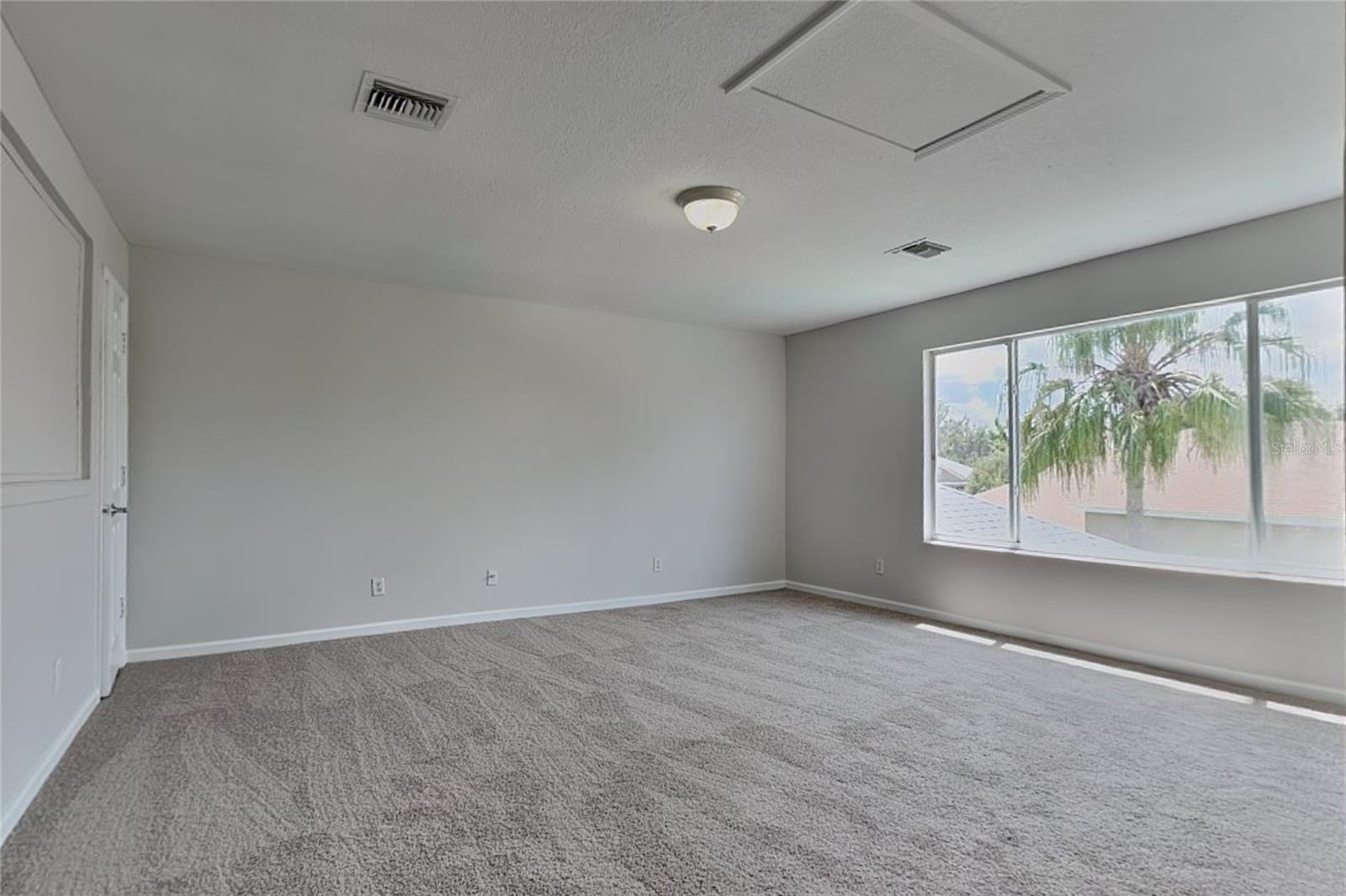 5714 99th Avenue Cir E Property Photo 11