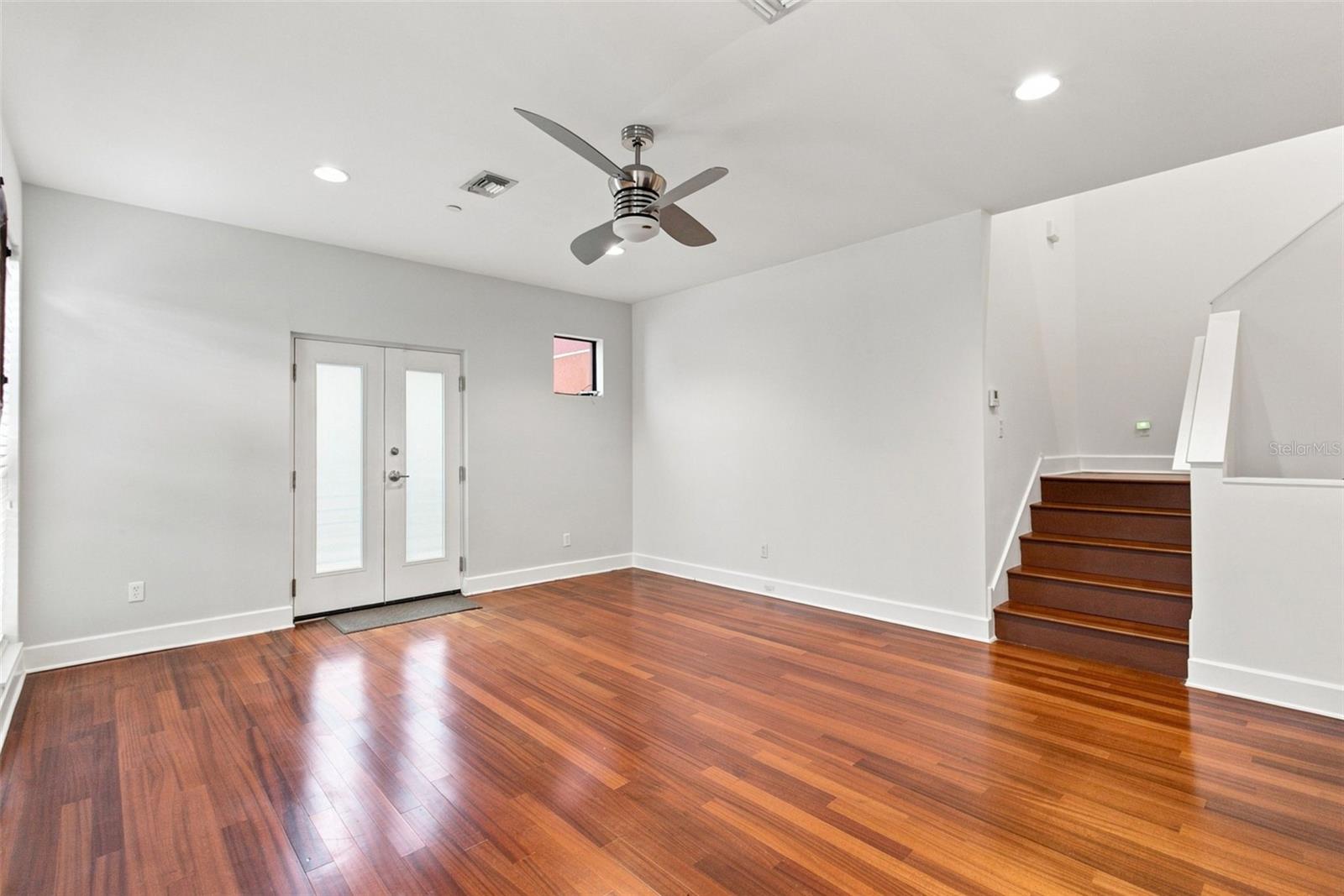 212 S Moody Ave #2 Property Photo 9