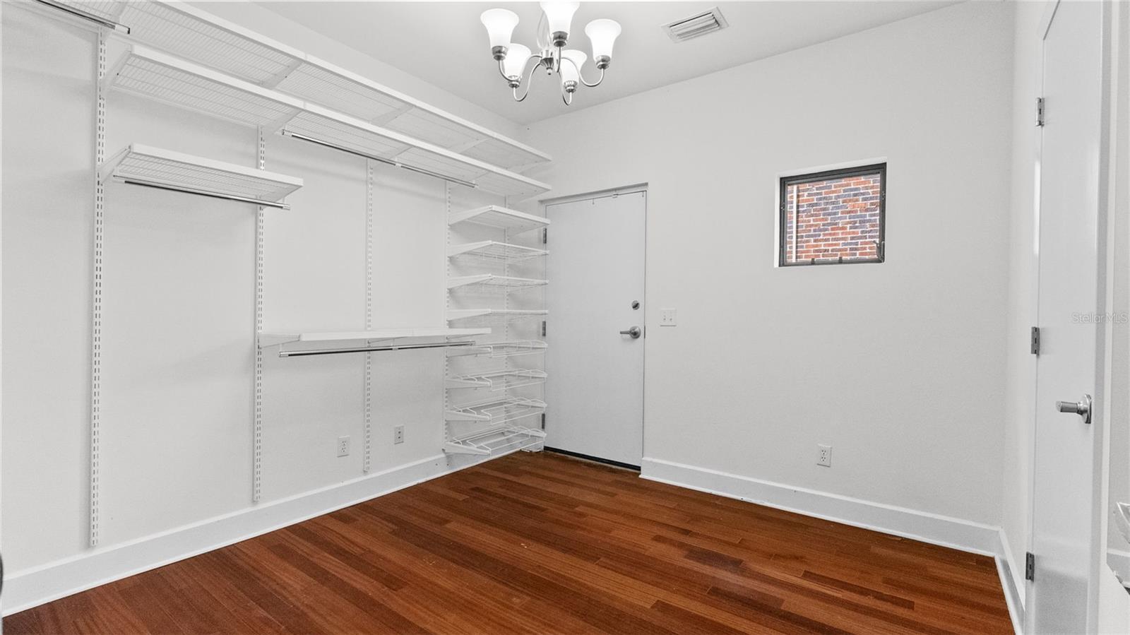 212 S Moody Ave #2 Property Photo 35