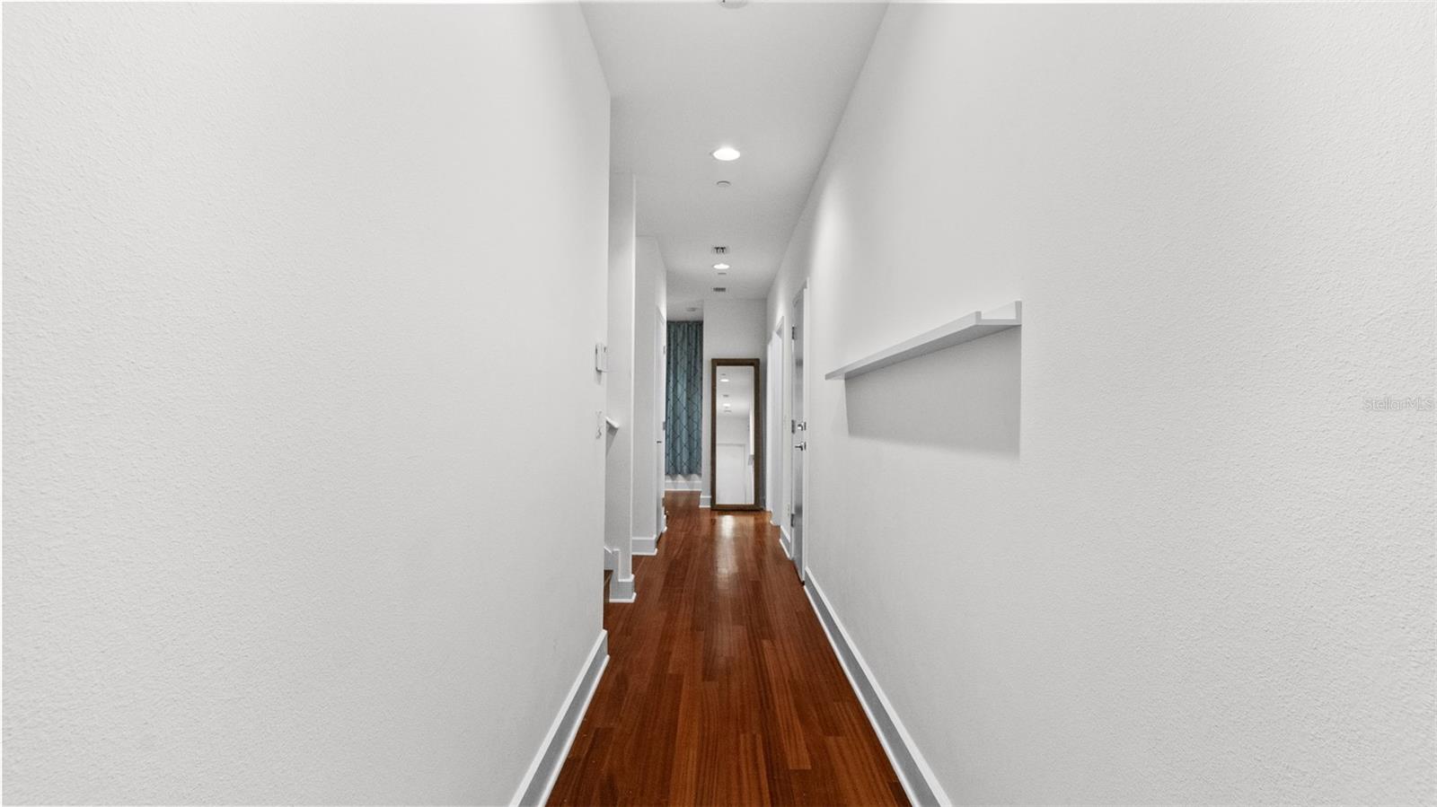 212 S Moody Ave #2 Property Photo 40