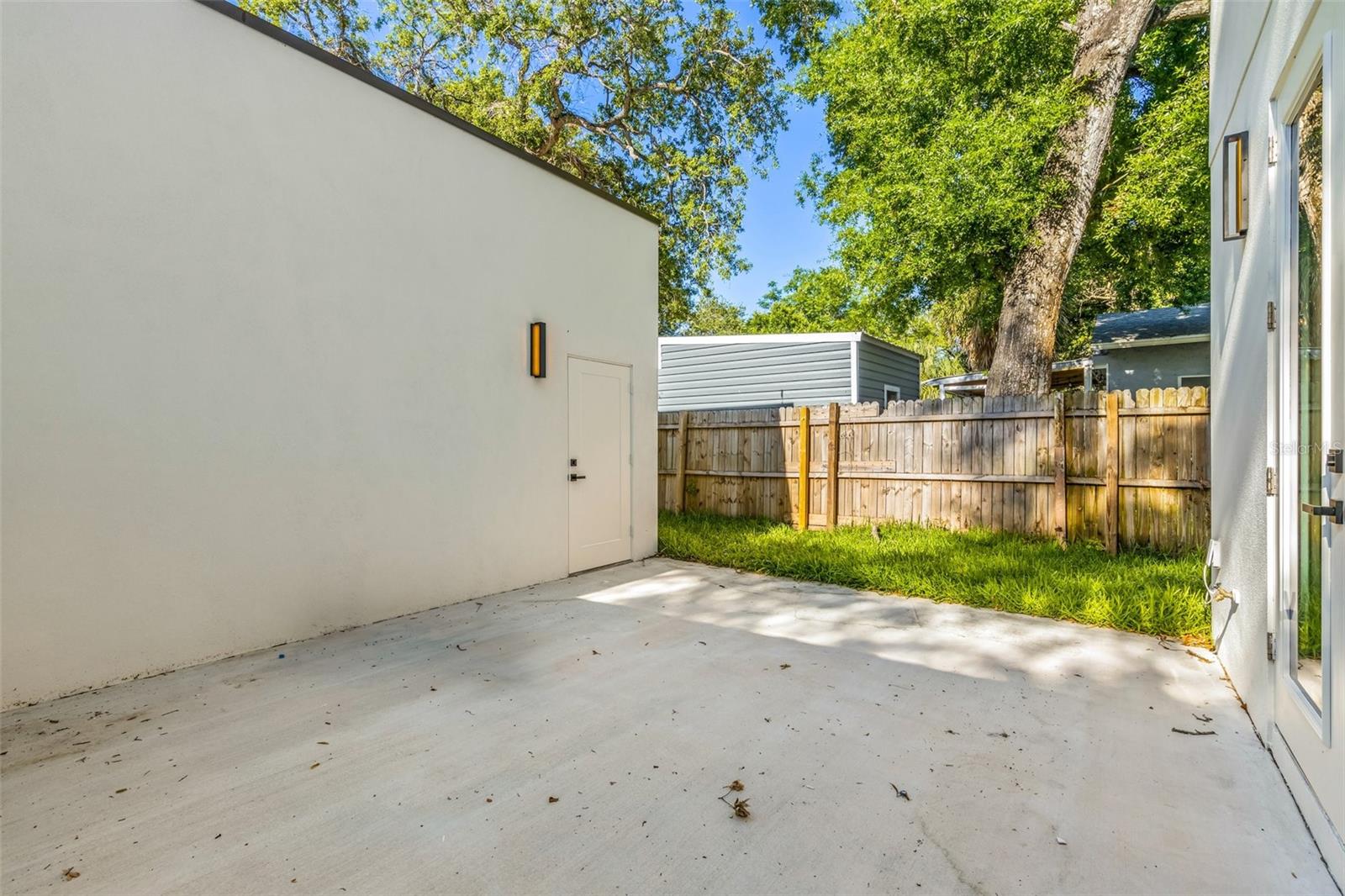 412 W Amelia Ave #2 Property Photo 38