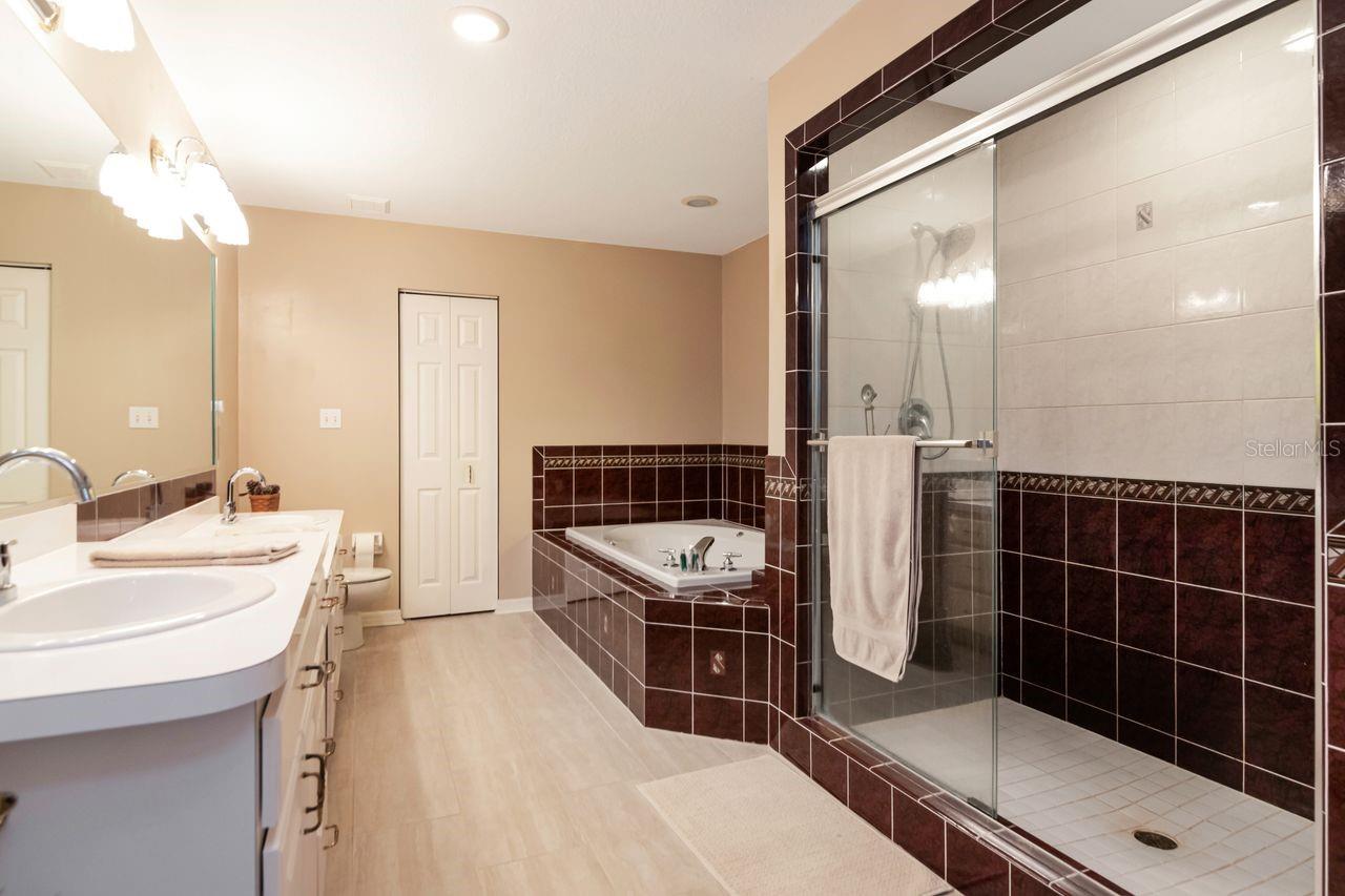 17535 Wellfield Ct Property Photo 25