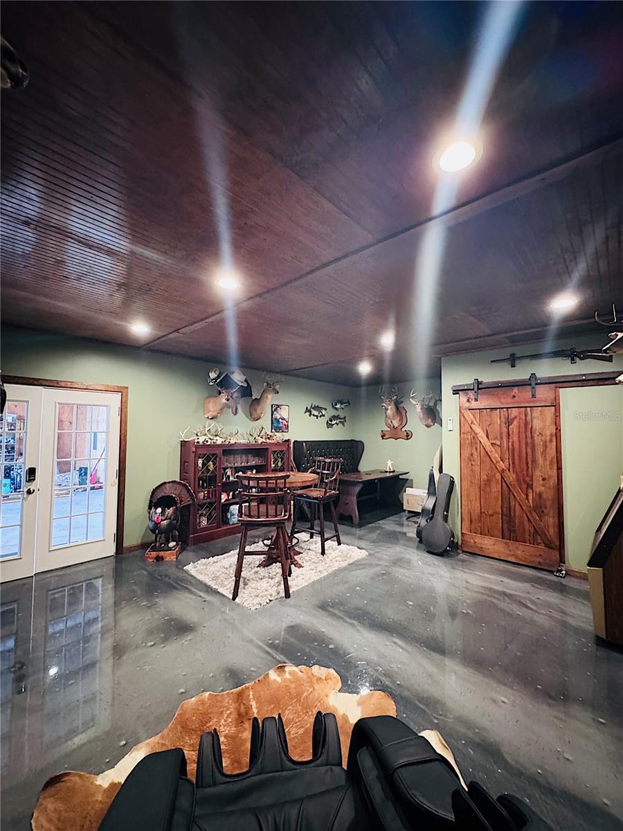 374 Catfish Creek Rd Property Photo 10