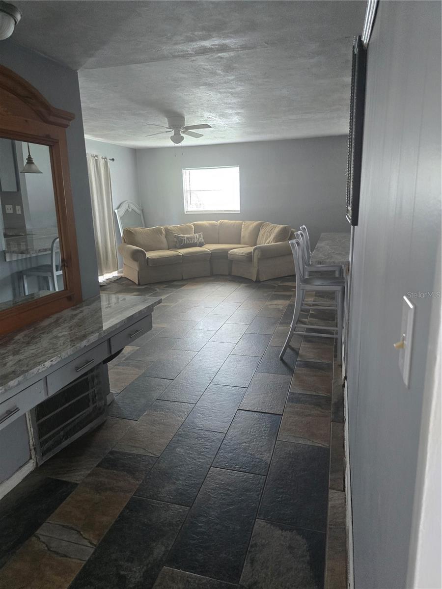 1218 Lorie Cir Property Photo 17