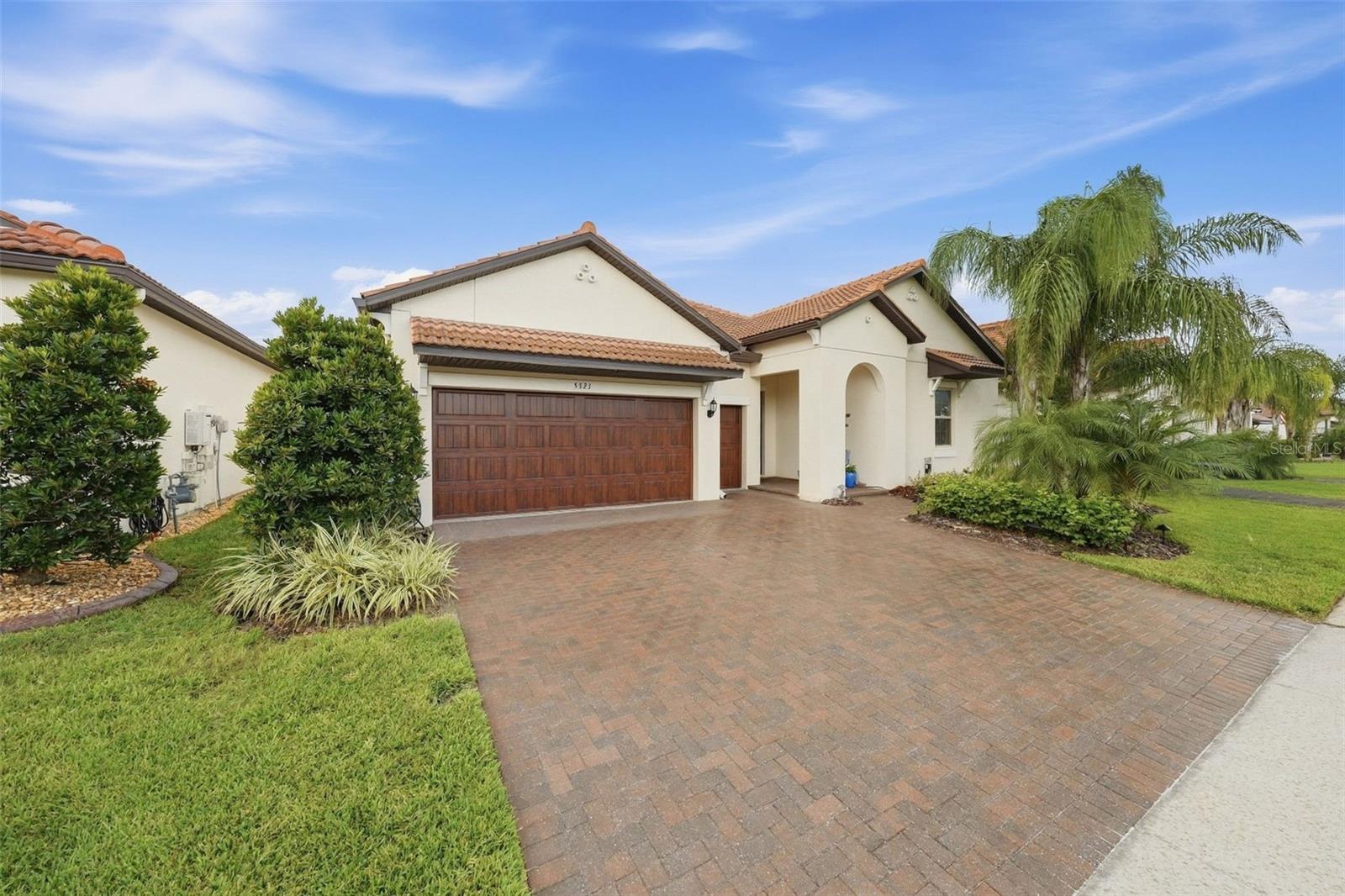 5321 Kelper Hook Court Property Photo 6