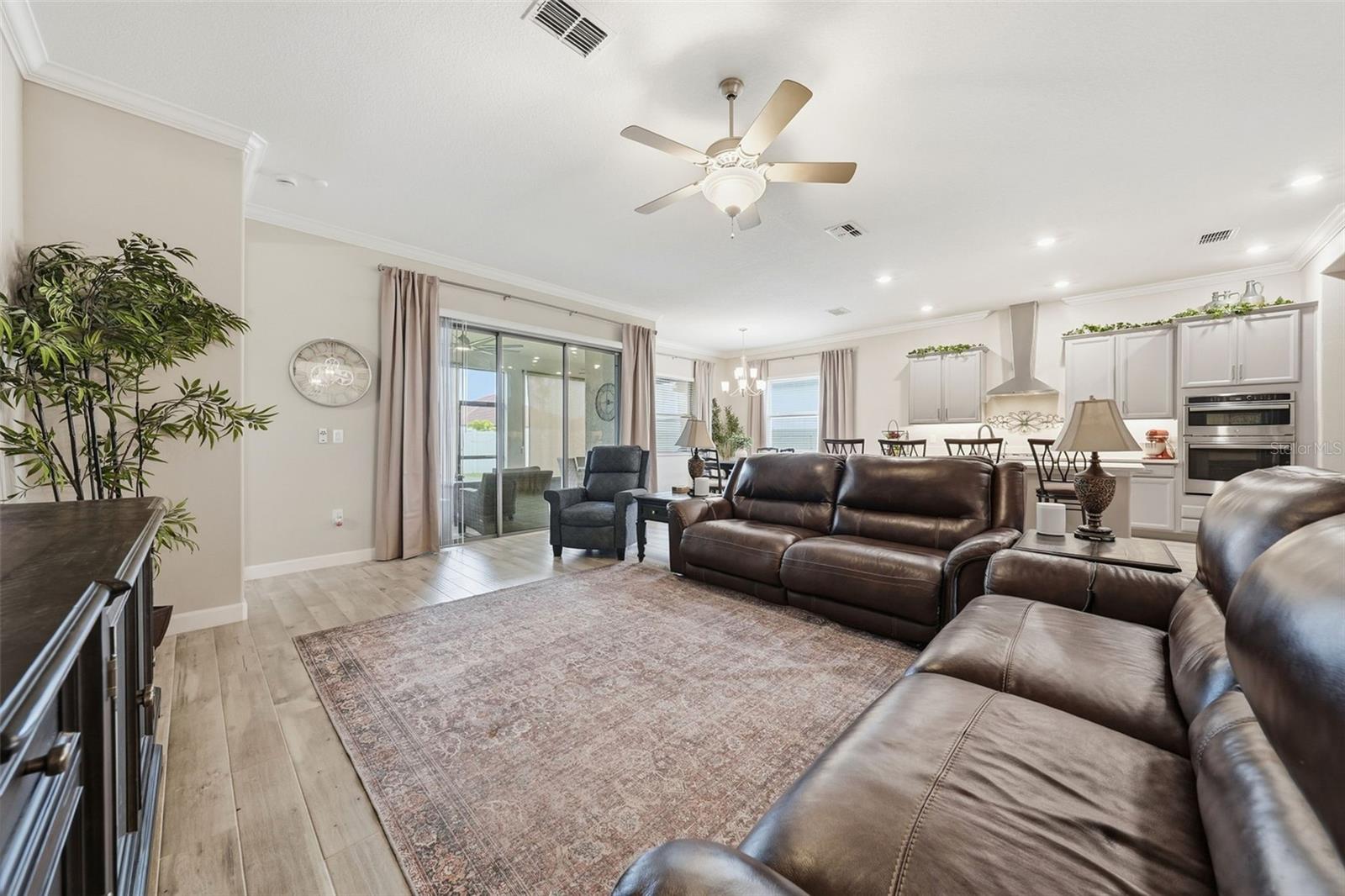 5321 Kelper Hook Court Property Photo 13
