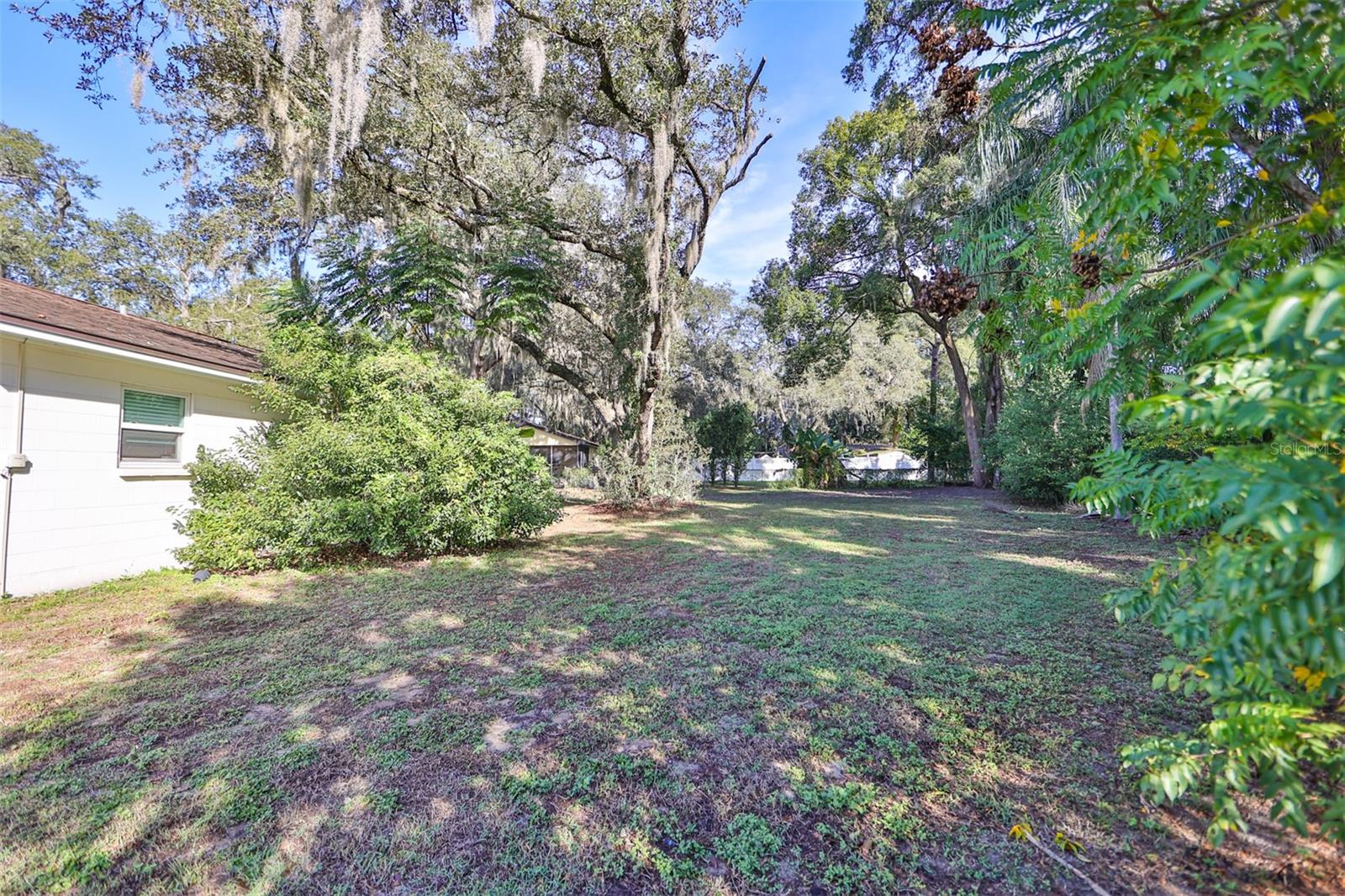 103 N Kingsway Rd Property Photo 21