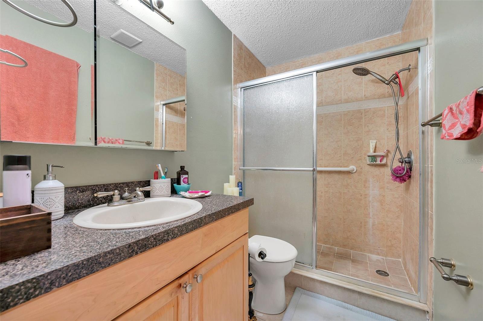 1550 S Belcher Rd #117 Property Photo 27