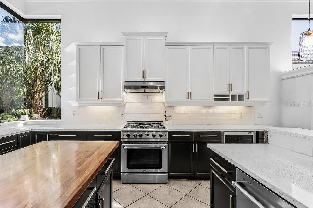 7184 Whitemarsh Cir Property Photo 4