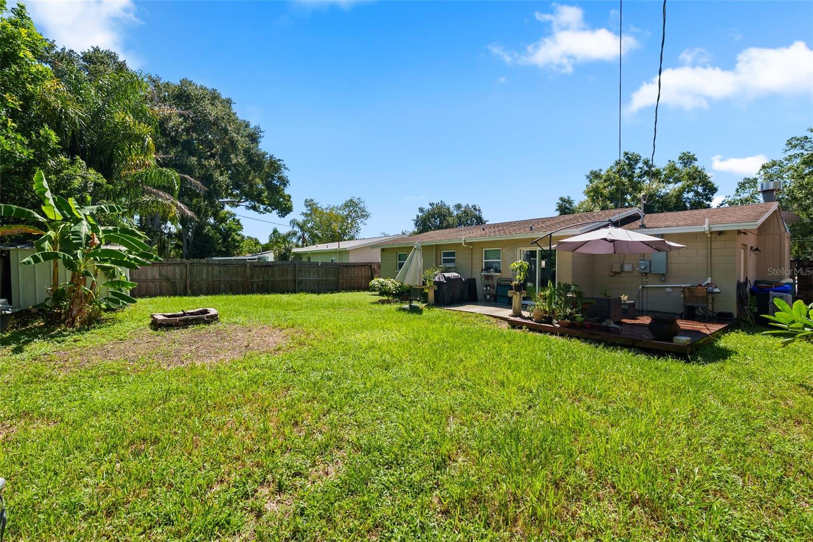 11199 Temple Ave Property Photo 29