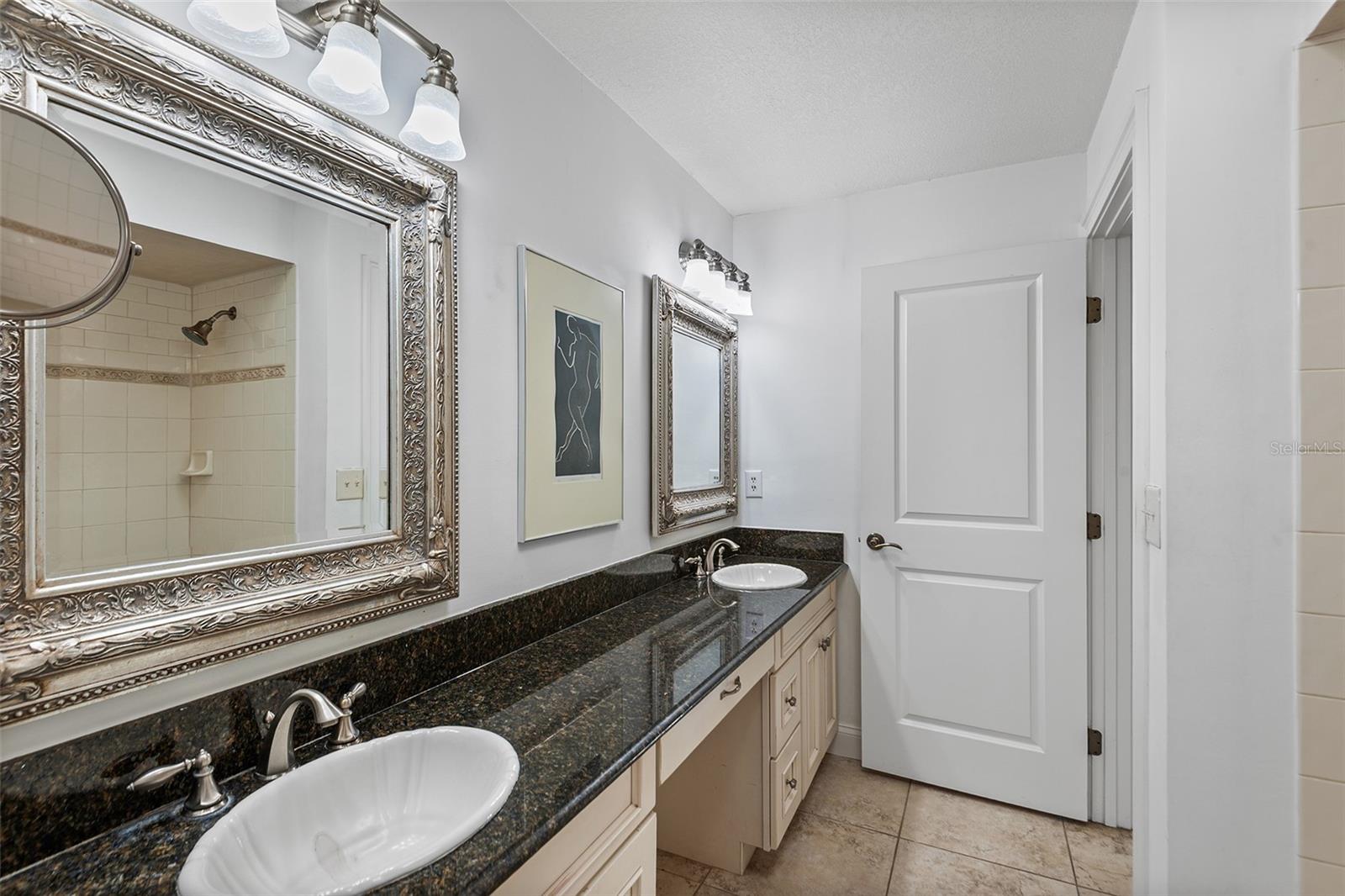 1007 Rolling Woods Ln Property Photo 35