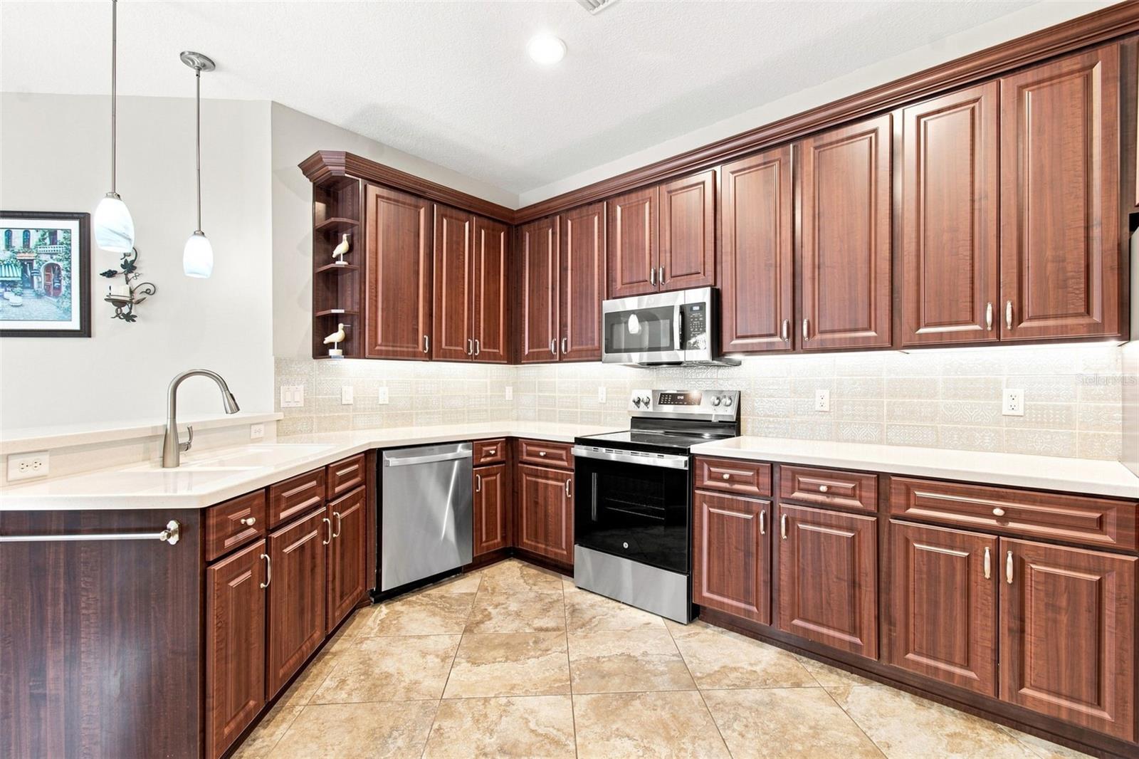 7625 Deer Path Ln Property Photo 17