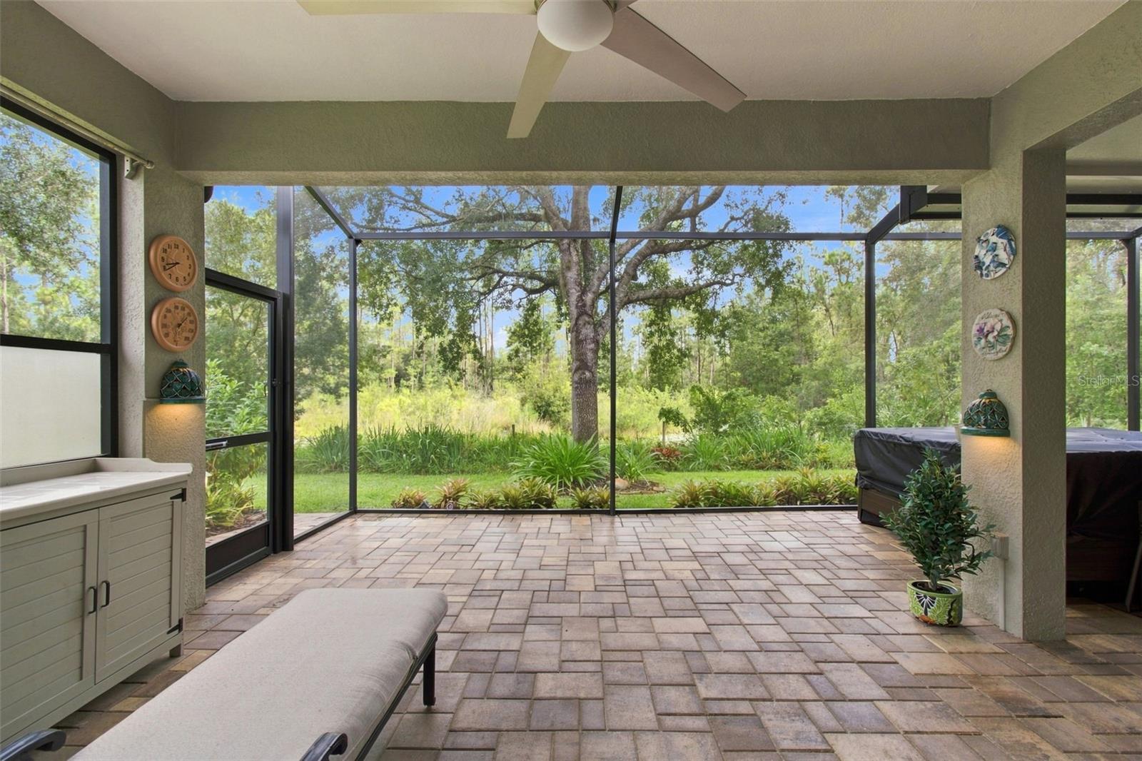 7625 Deer Path Ln Property Photo 28