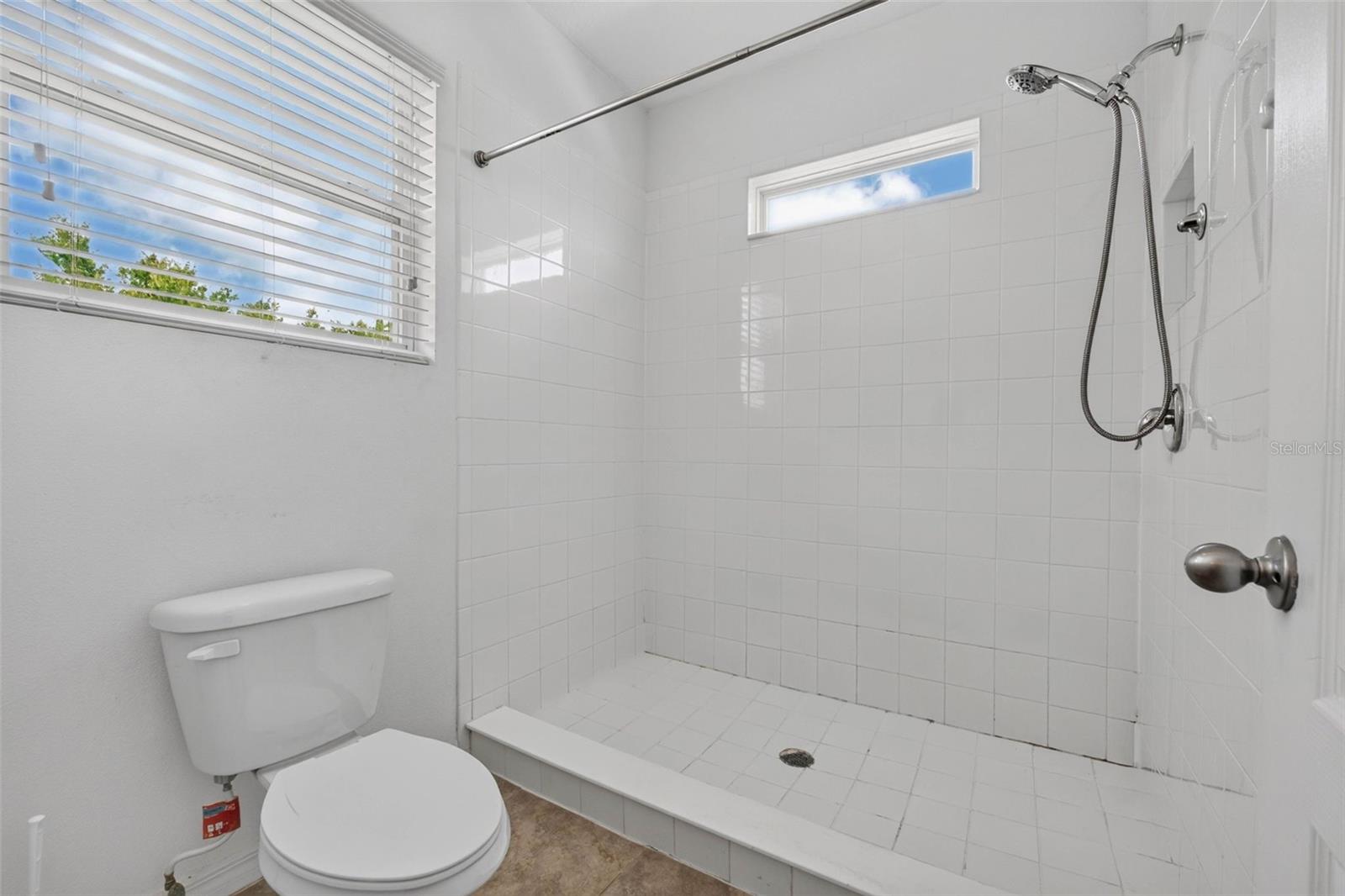 10406 Orchid Mist Ct Property Photo 22