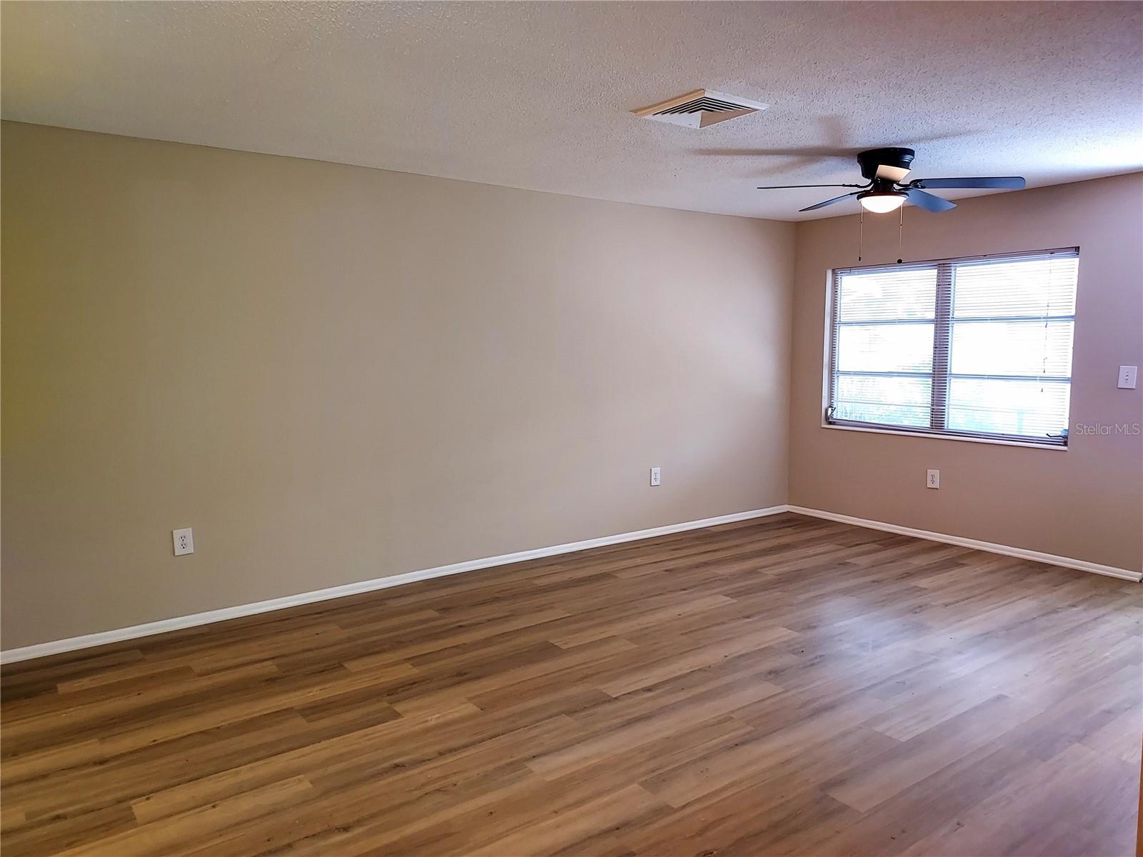 6064 Arlene Way #6064 Property Photo 5