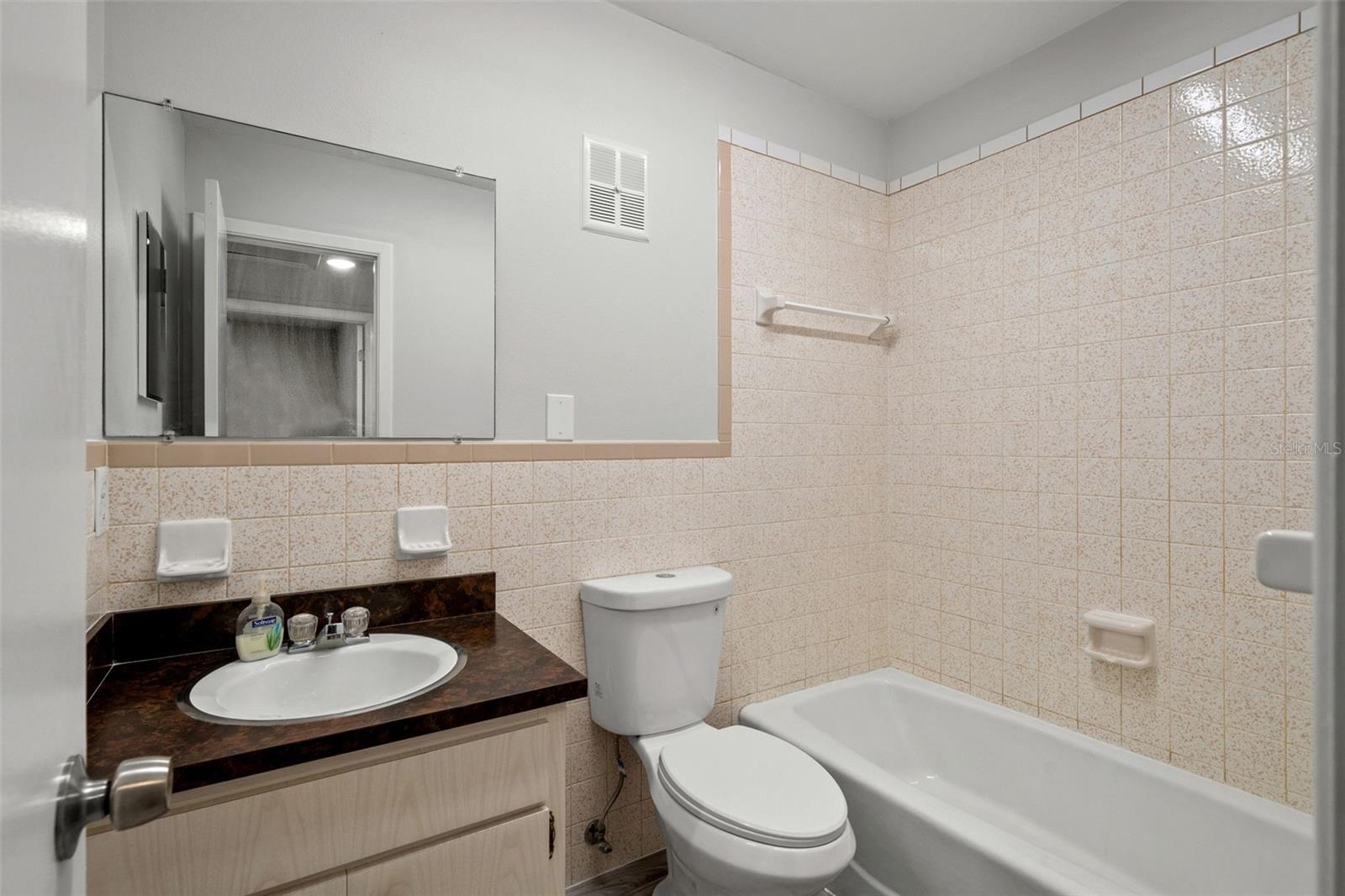 5428 Drexel Rd Property Photo 28