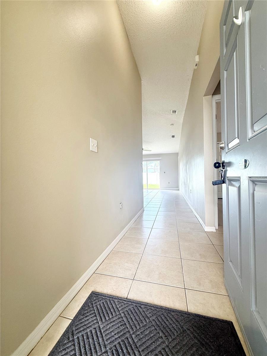 6429 Pine Top Way Property Photo 2