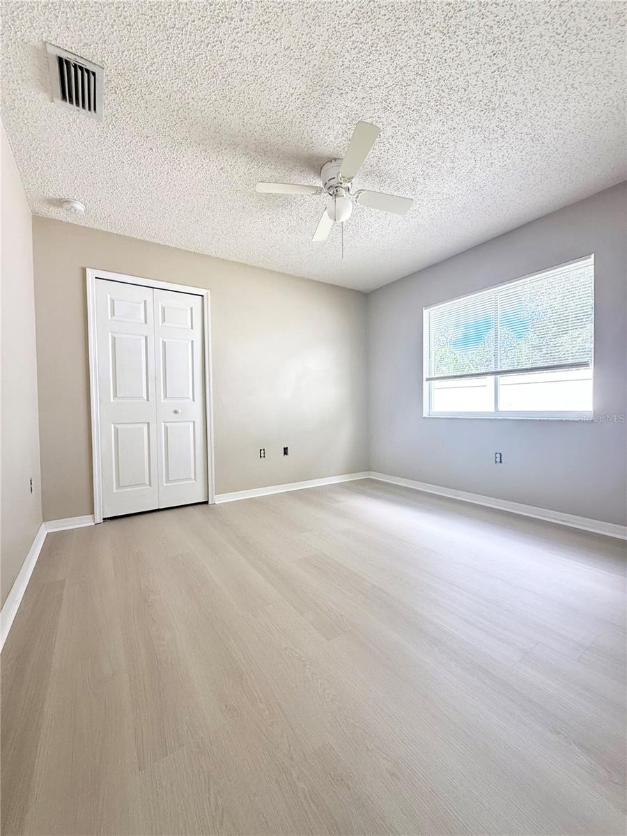 6429 Pine Top Way Property Photo 9