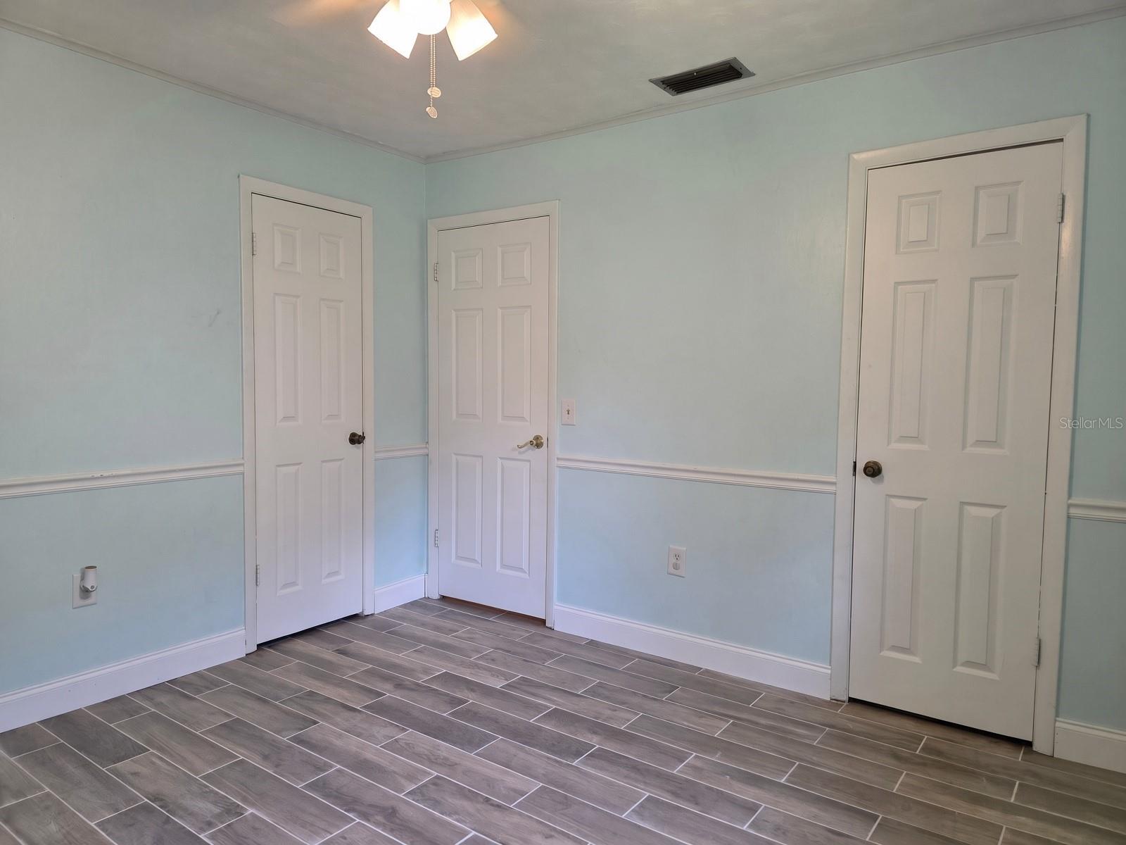 9303 Alice Ln Property Photo 14