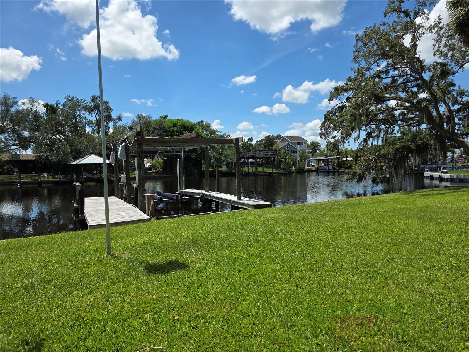 9303 Alice Ln Property Photo 28