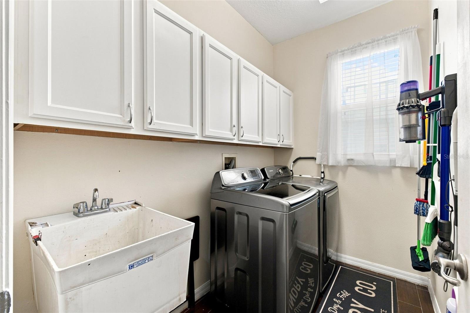 4327 Canongate Ct Property Photo 41