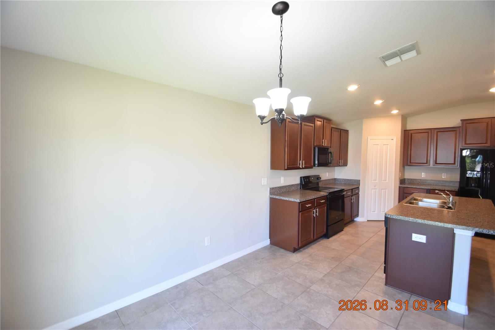 10106 Rosemary Leaf Ln Property Photo 10