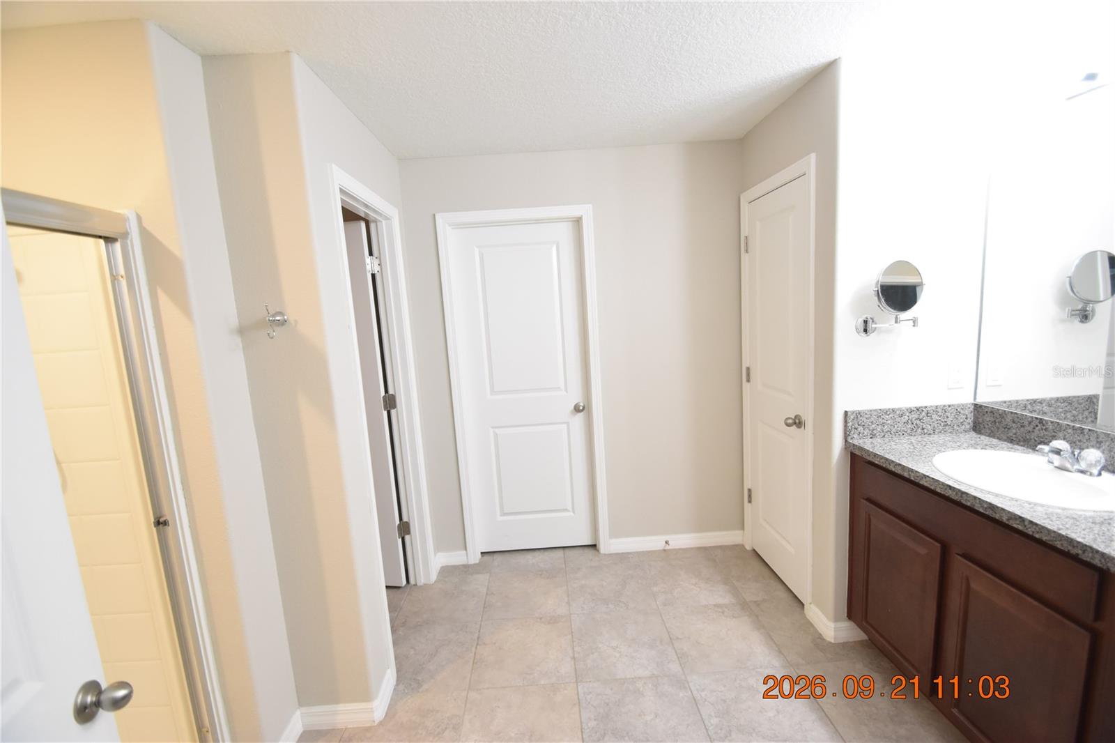 10106 Rosemary Leaf Ln Property Photo 20