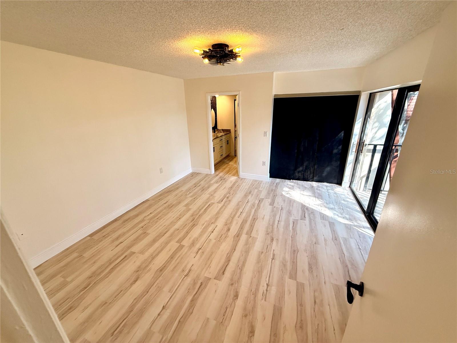 2747 5th Ct Property Photo 34