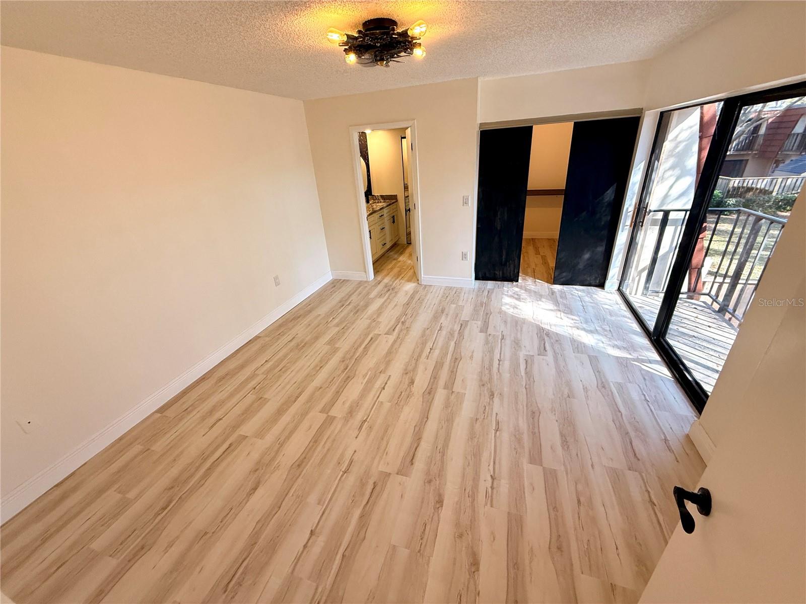 2747 5th Ct Property Photo 36