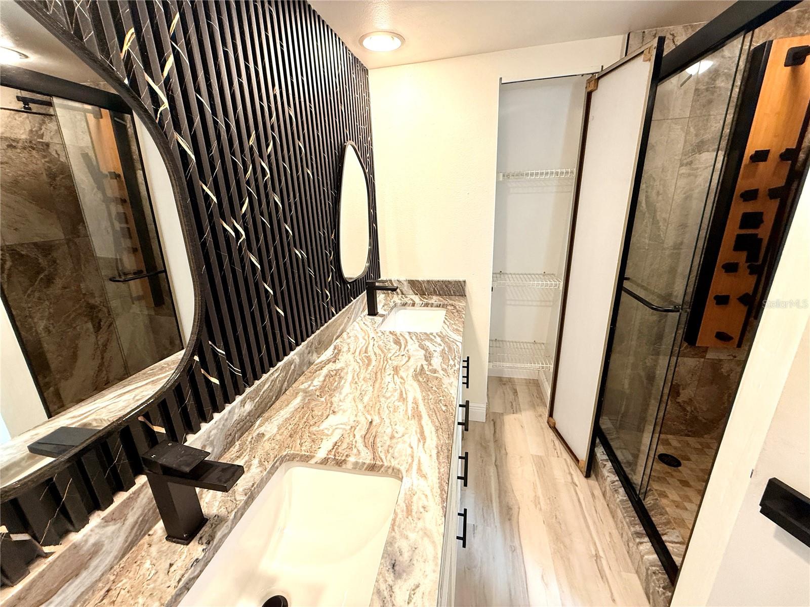2747 5th Ct Property Photo 41