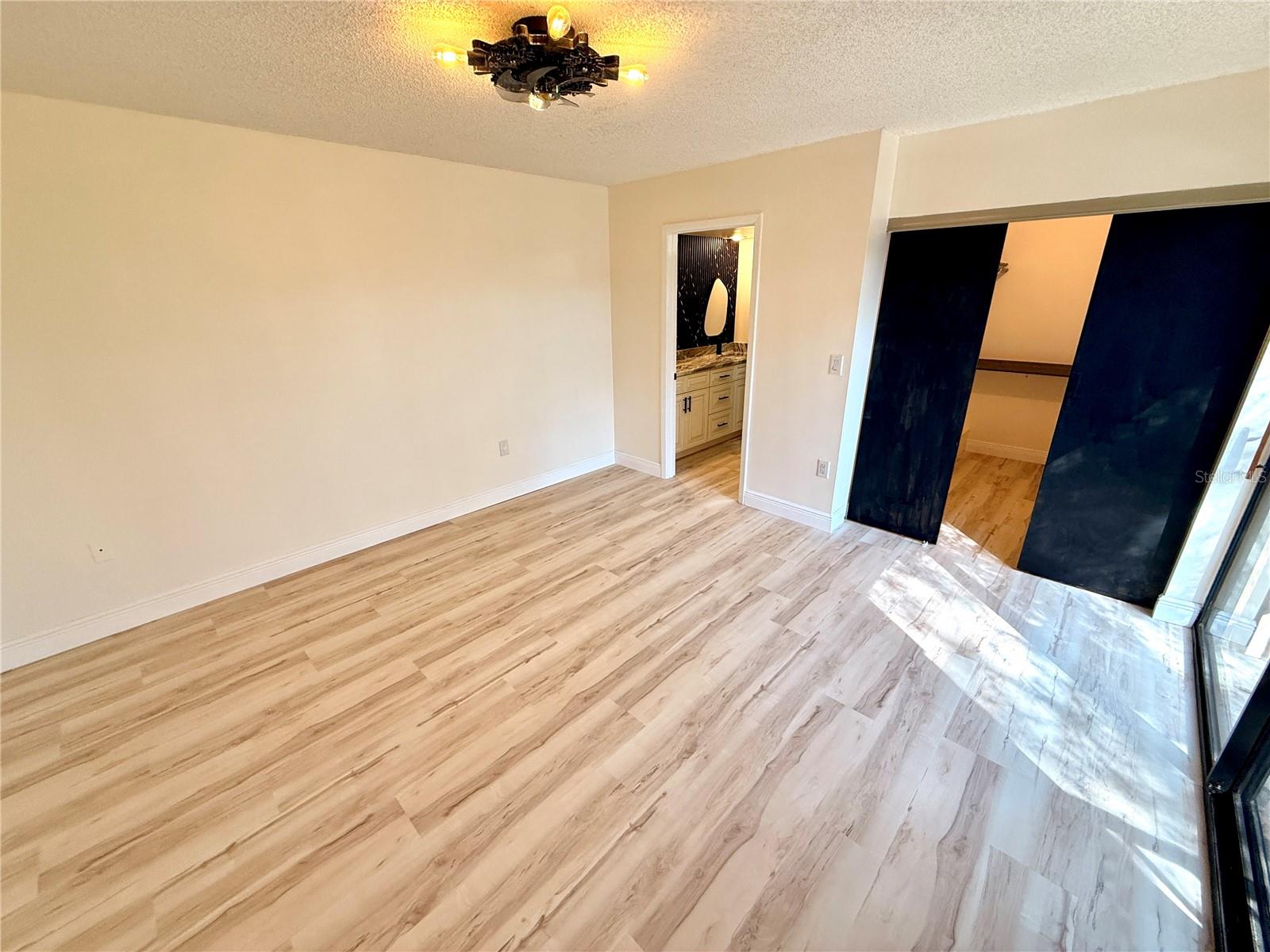 2747 5th Ct Property Photo 43