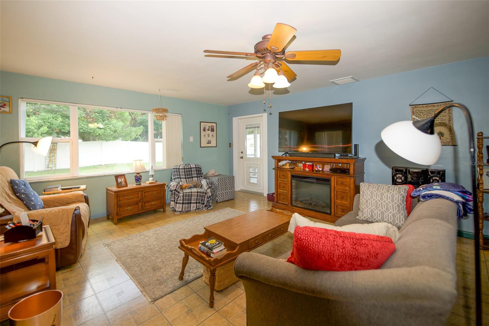 29835 69th Way N Property Photo 3