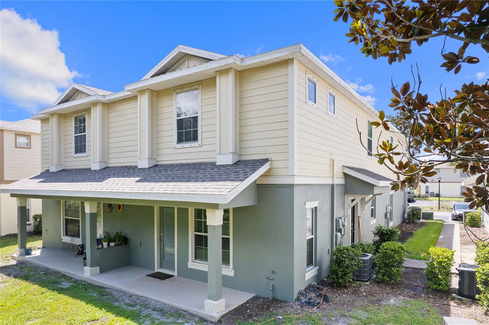 4652 CHATTERTON WAY Property Photo 1