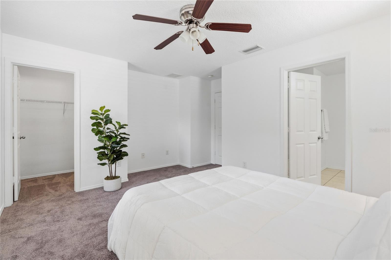 4652 Chatterton Way Property Photo 14