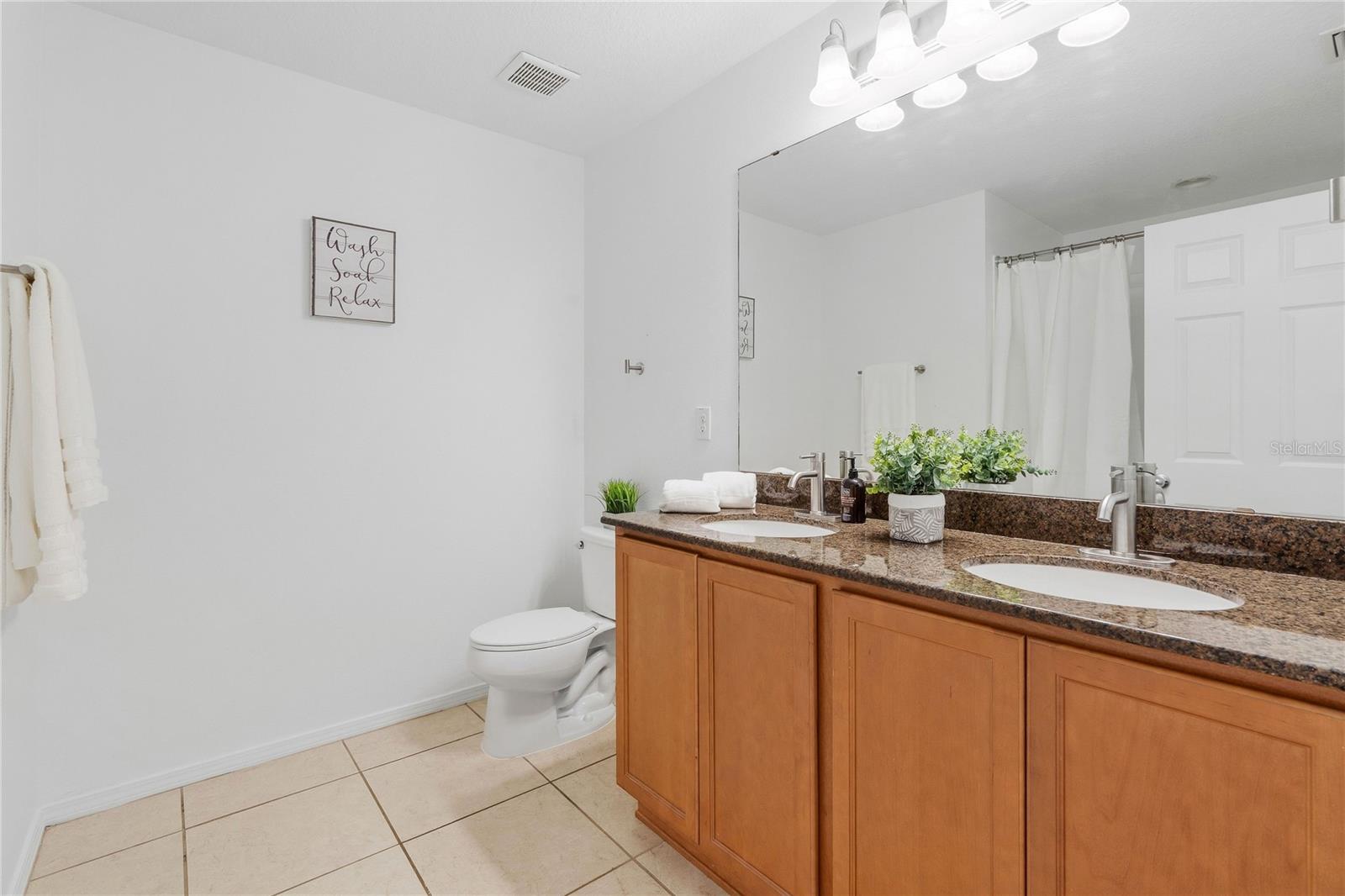 4652 Chatterton Way Property Photo 16