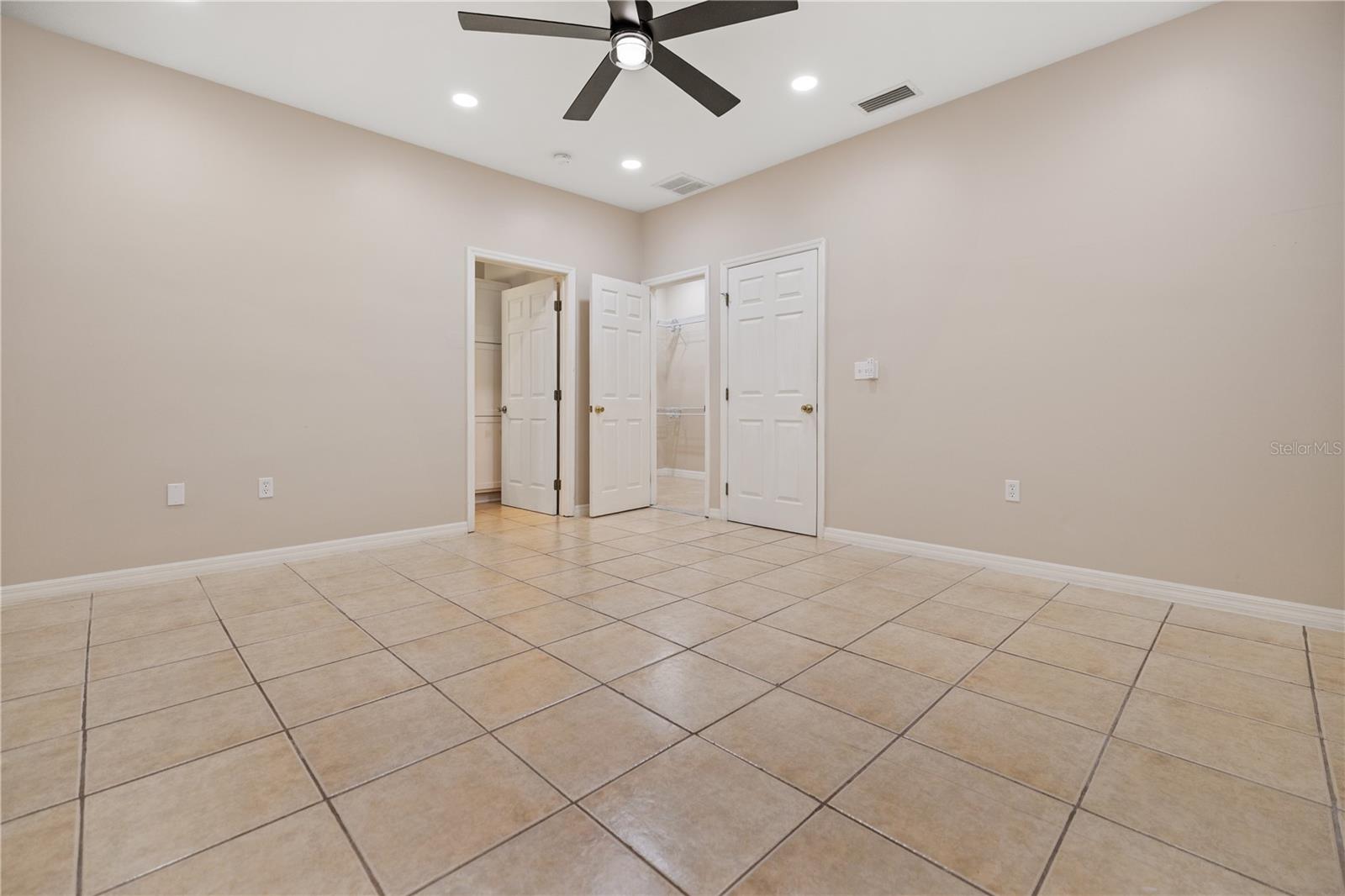 609 E Orange St #609 Property Photo 15